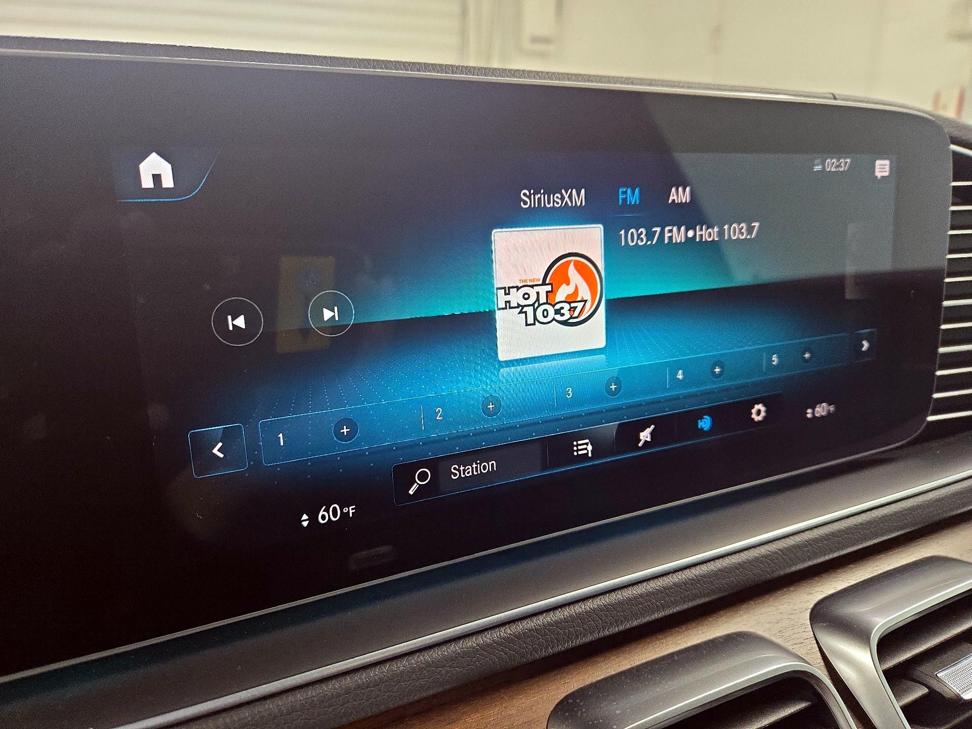 Thumbnail: 2021 Mercedes-Benz GLE - 16