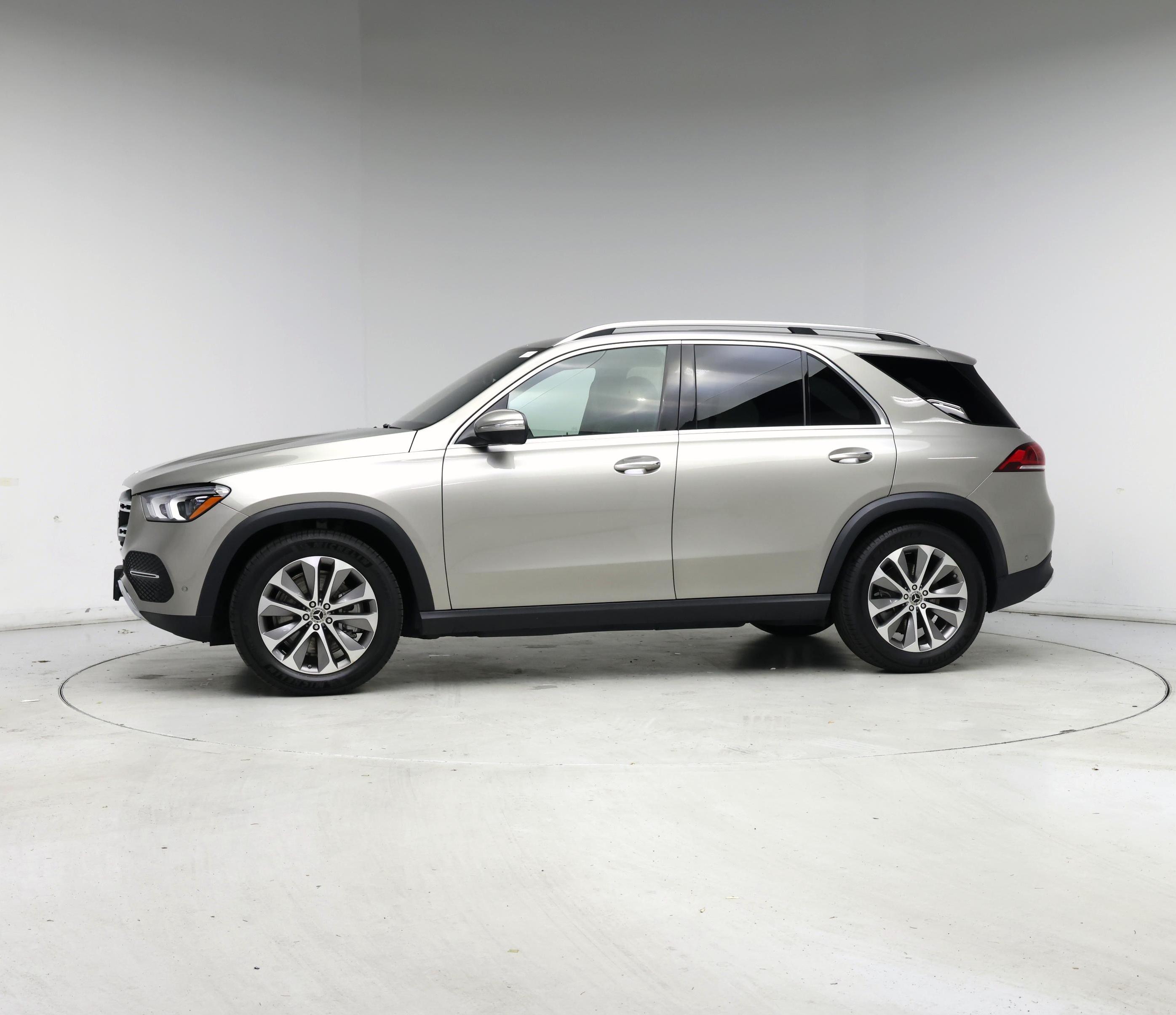 Thumbnail: 2021 Mercedes-Benz GLE - 3