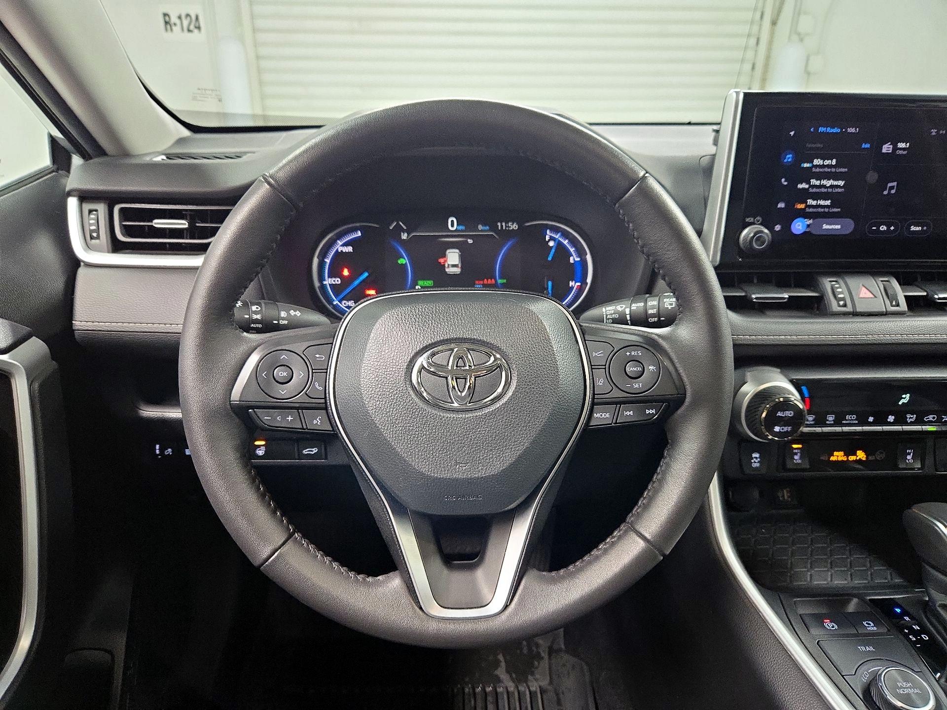 Thumbnail: 2024 Toyota RAV4 - 10