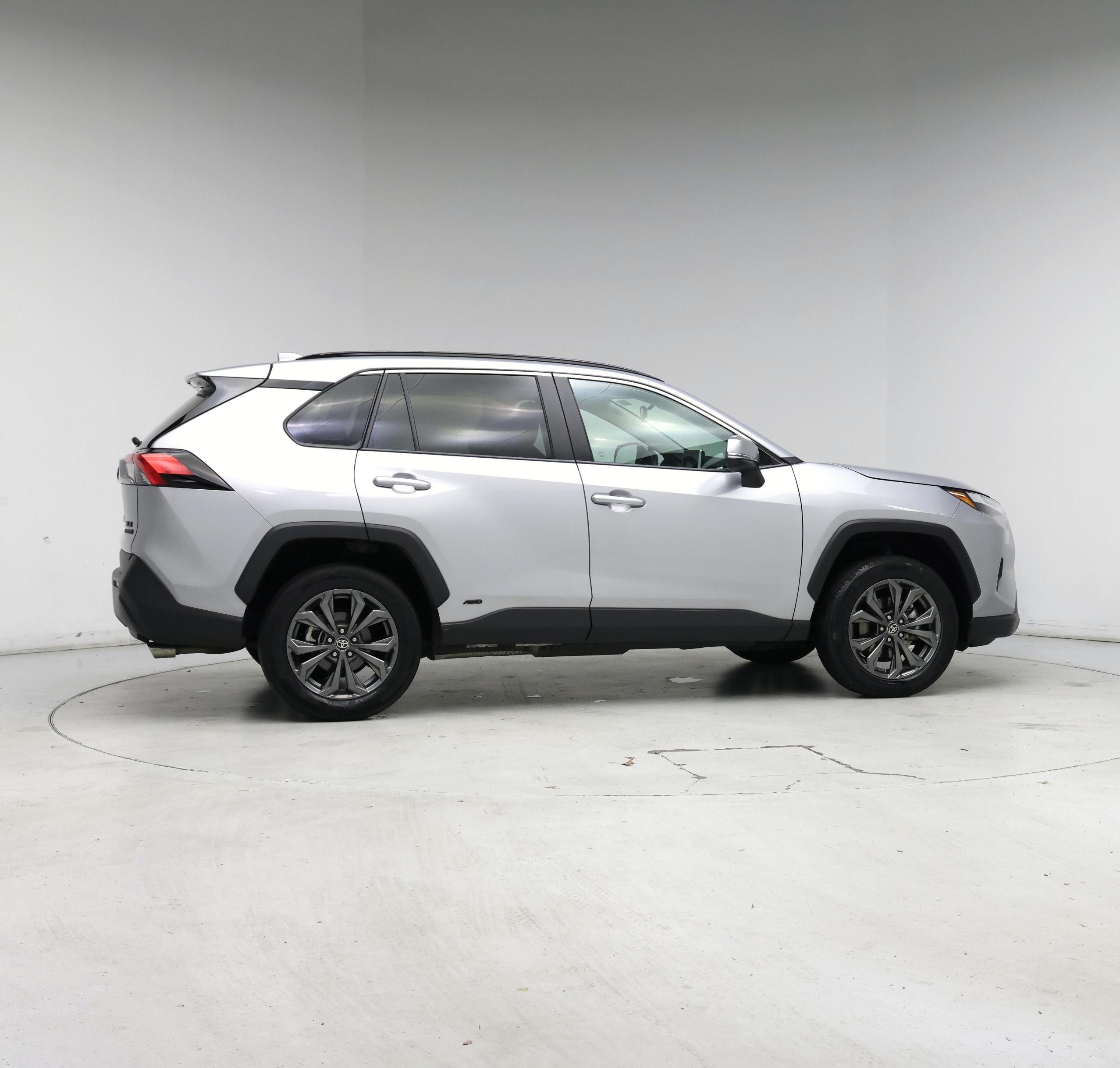 Thumbnail: 2024 Toyota RAV4 - 7