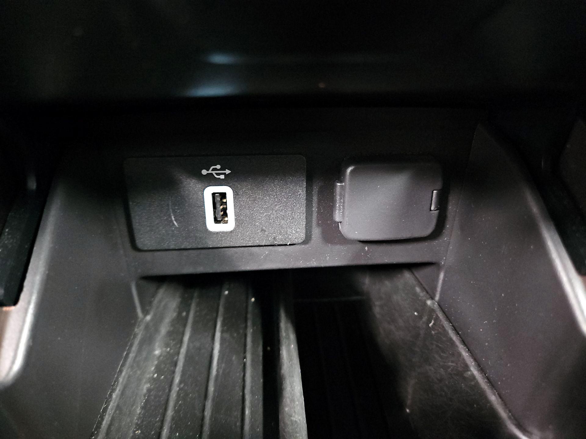 Thumbnail: 2018 Ford Explorer - 19