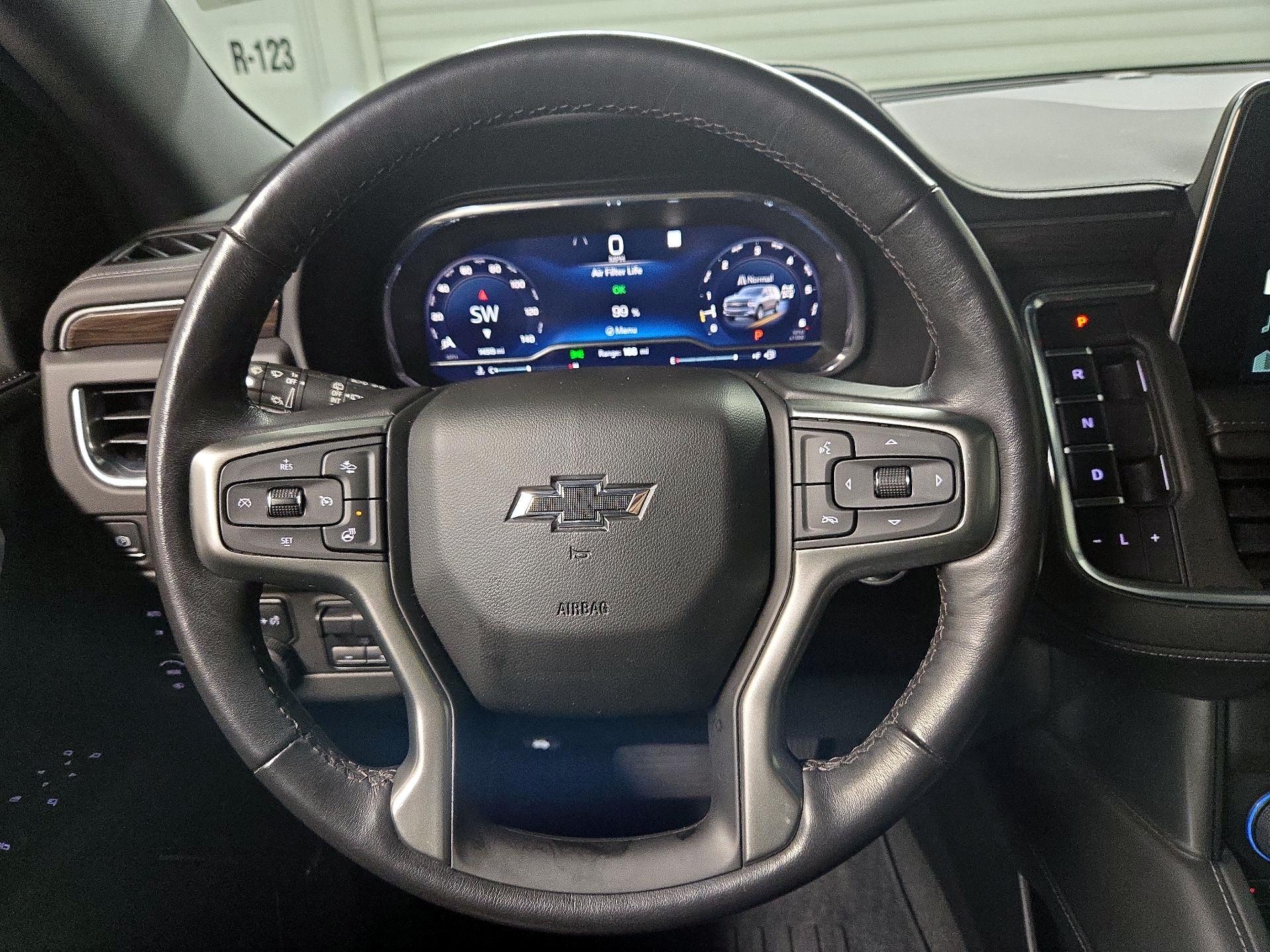 Thumbnail: 2022 Chevrolet Tahoe - 10