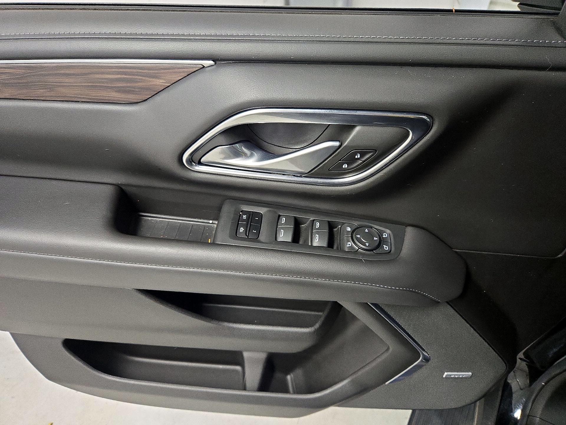 Thumbnail: 2022 Chevrolet Tahoe - 12