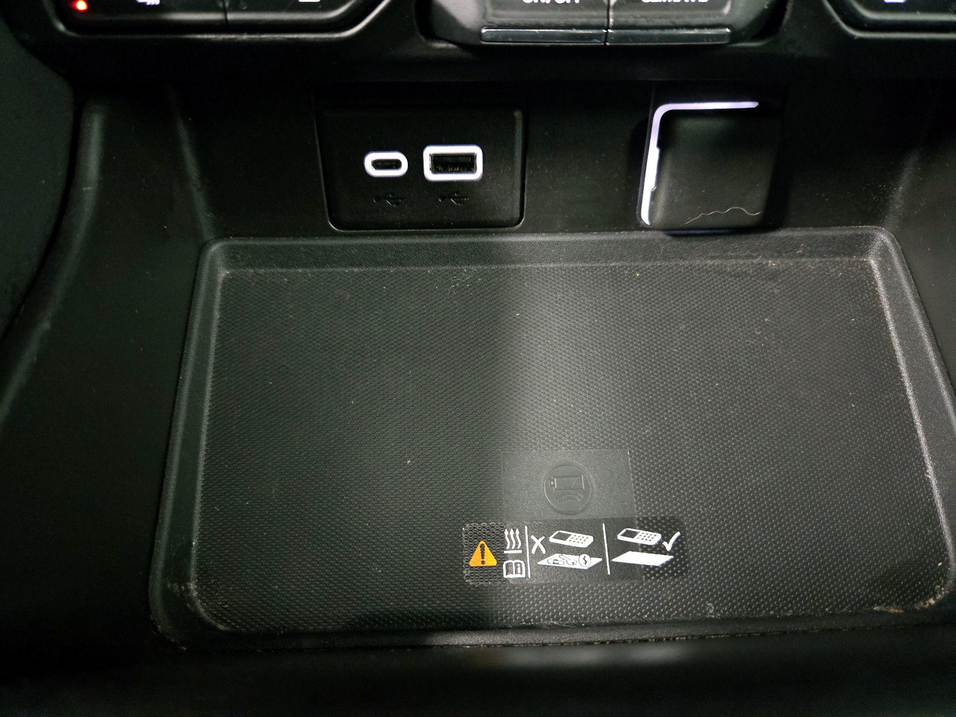 Thumbnail: 2022 Chevrolet Tahoe - 18