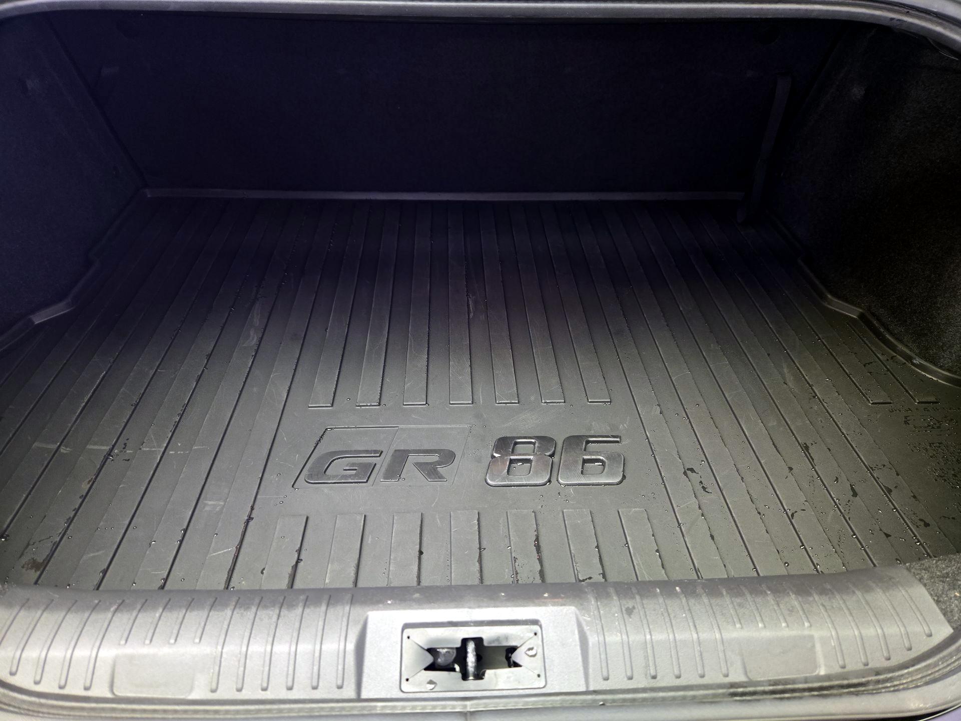 Thumbnail: 2023 Toyota GR86 - 20