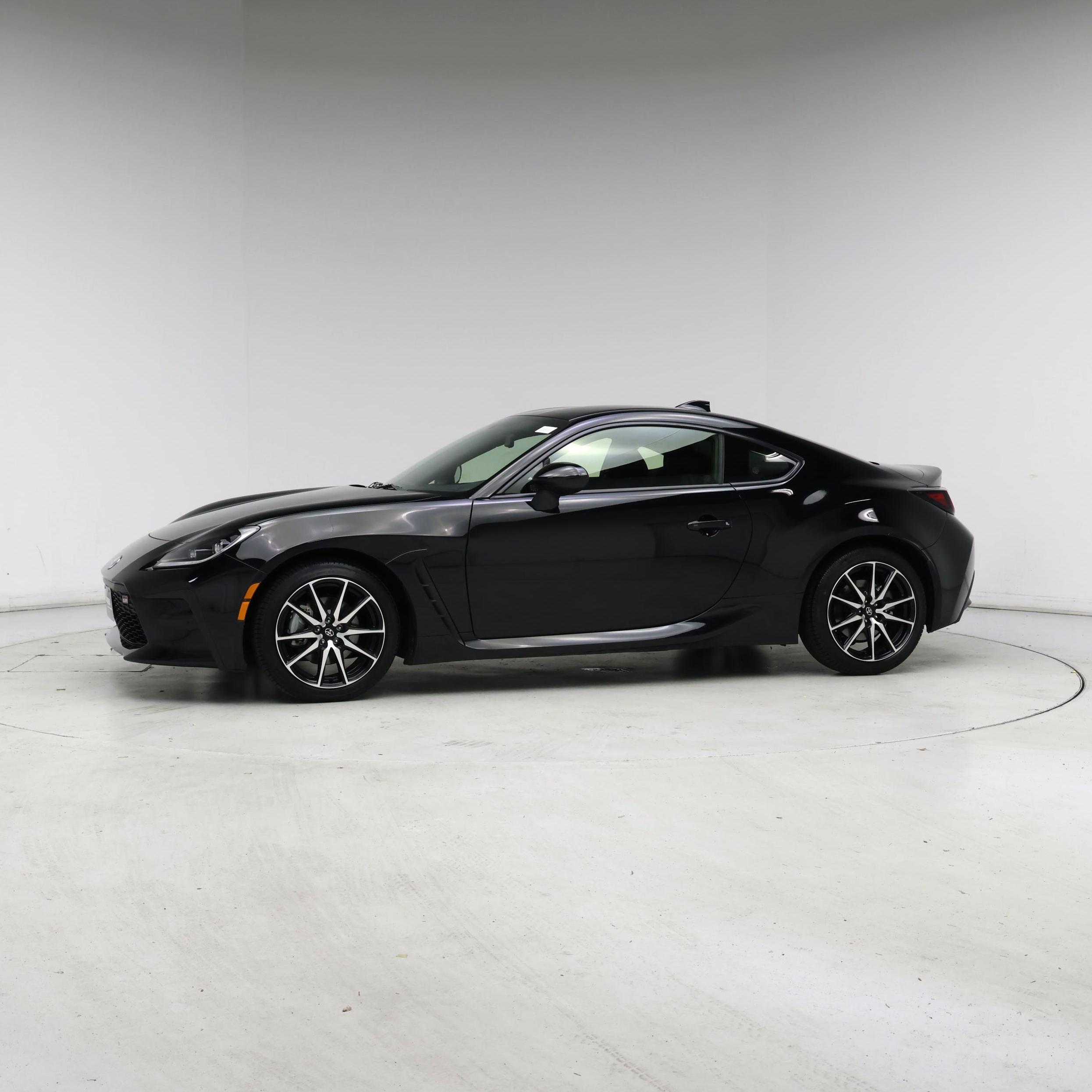 Thumbnail: 2023 Toyota GR86 - 3