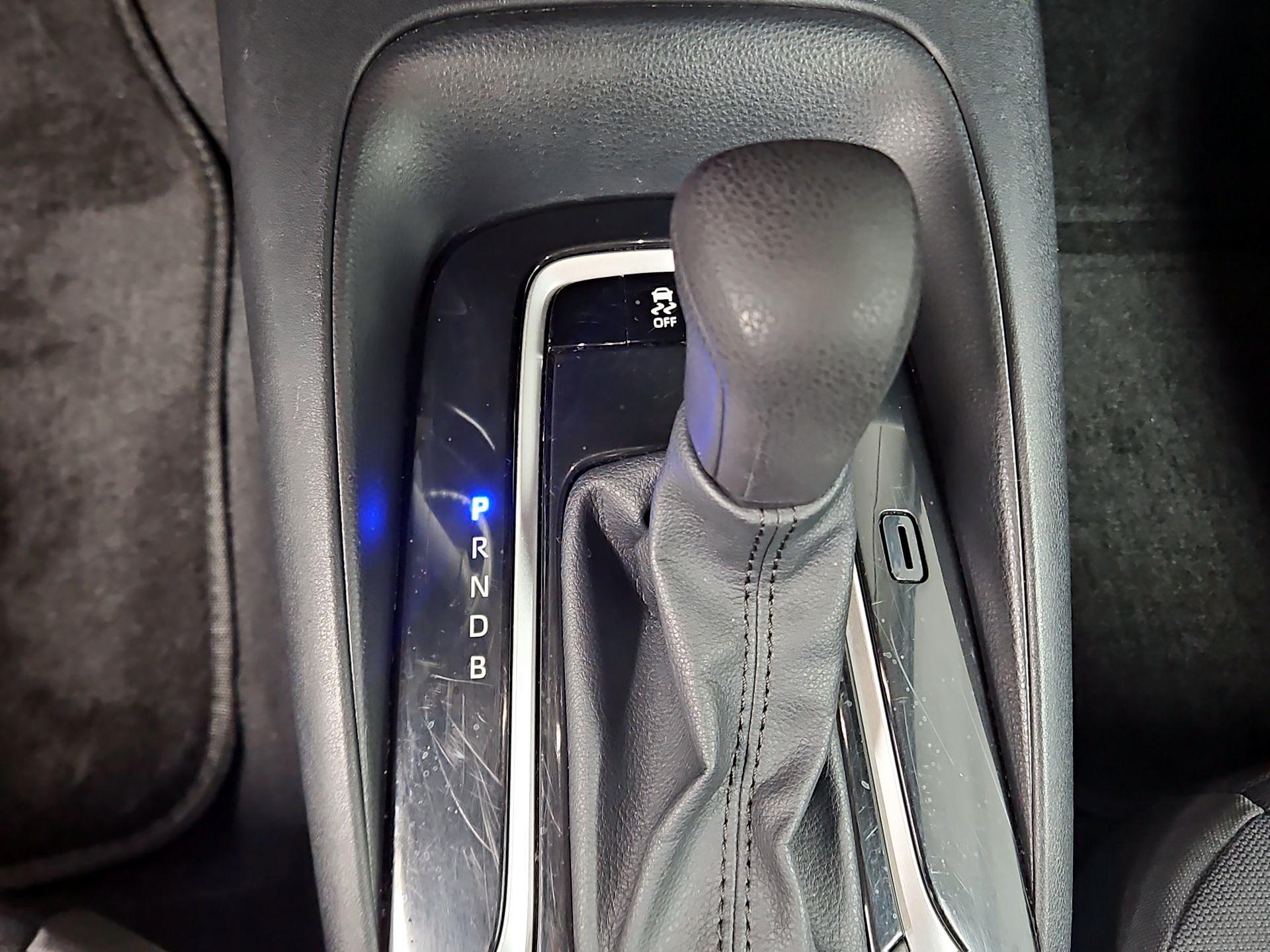 Thumbnail: 2023 Toyota Corolla - 17