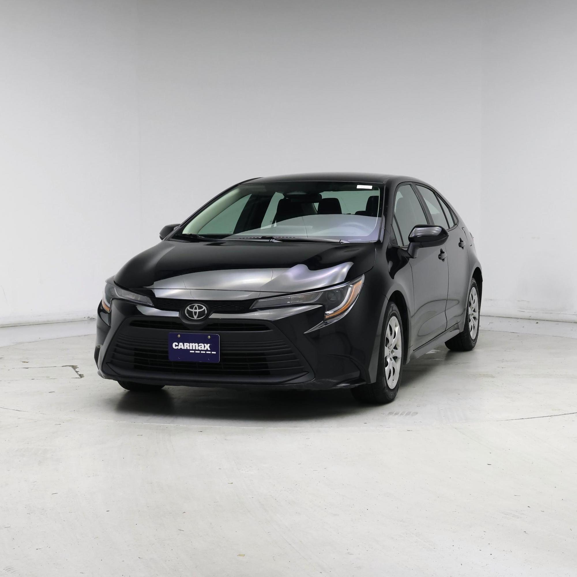 Thumbnail: 2023 Toyota Corolla - 4