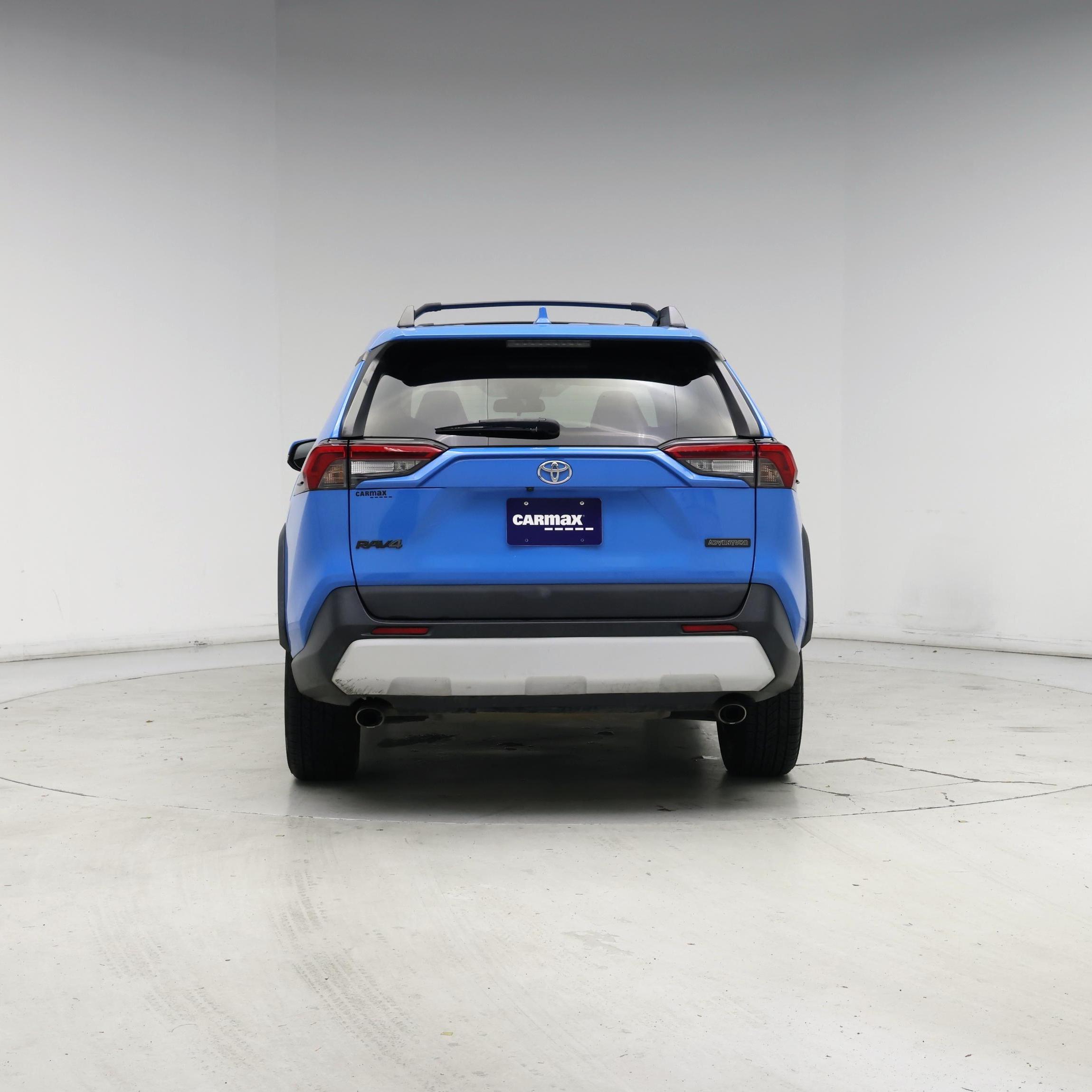Thumbnail: 2019 Toyota RAV4 - 2