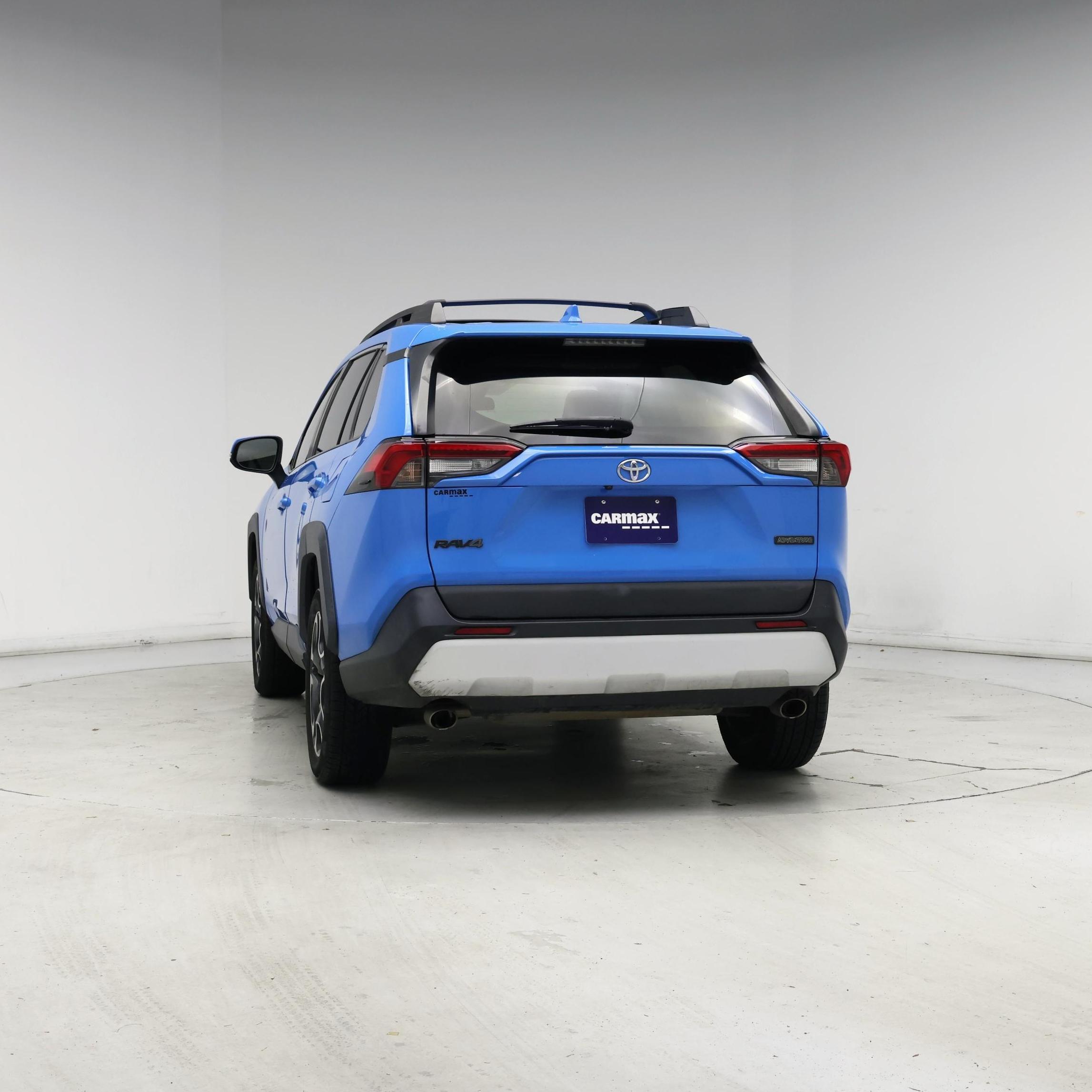 Thumbnail: 2019 Toyota RAV4 - 5