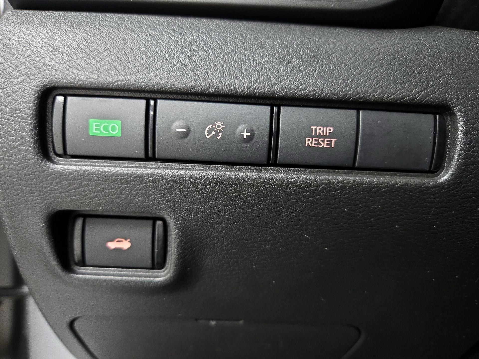 Thumbnail: 2022 Nissan Sentra - 13