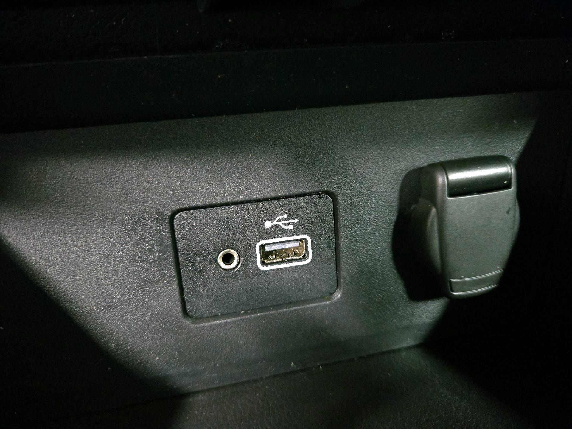 Thumbnail: 2022 Nissan Sentra - 18