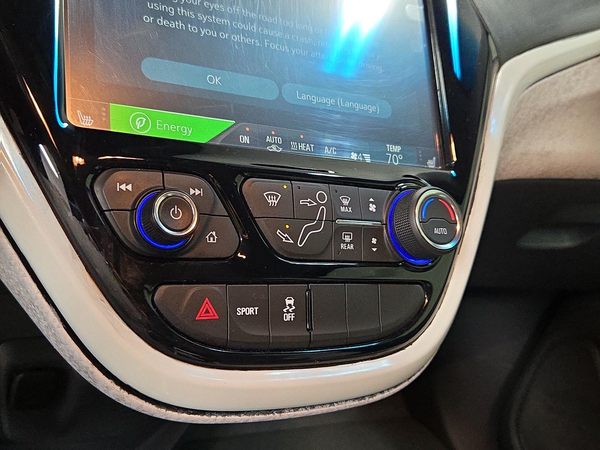 Thumbnail: 2021 Chevrolet Bolt EV - 16