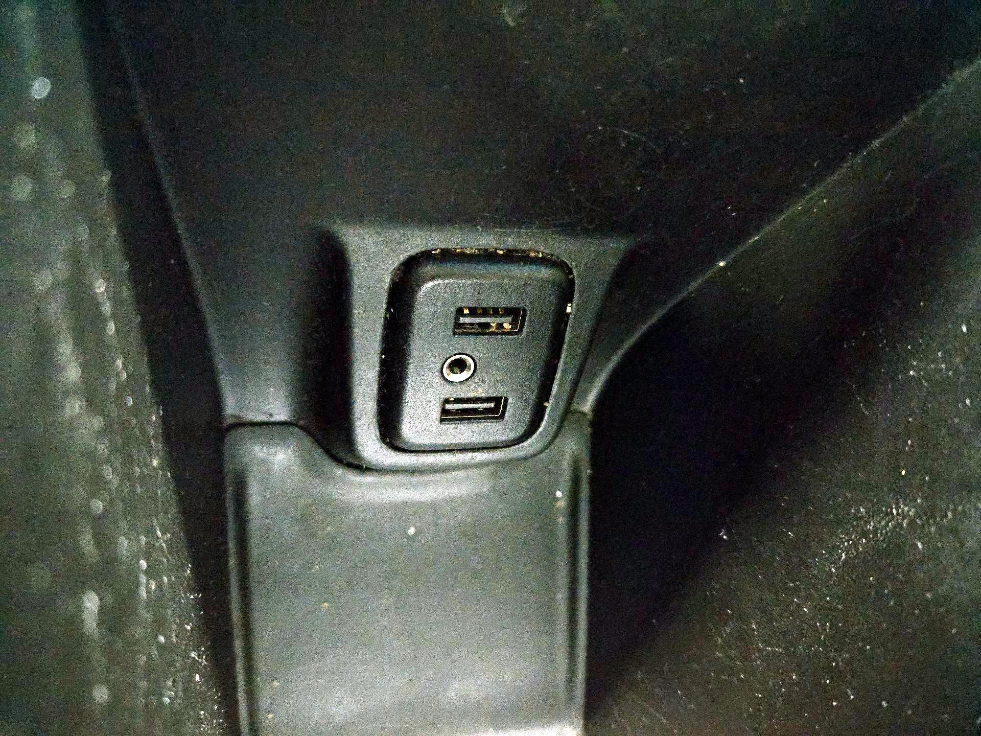 Thumbnail: 2021 Chevrolet Bolt EV - 18