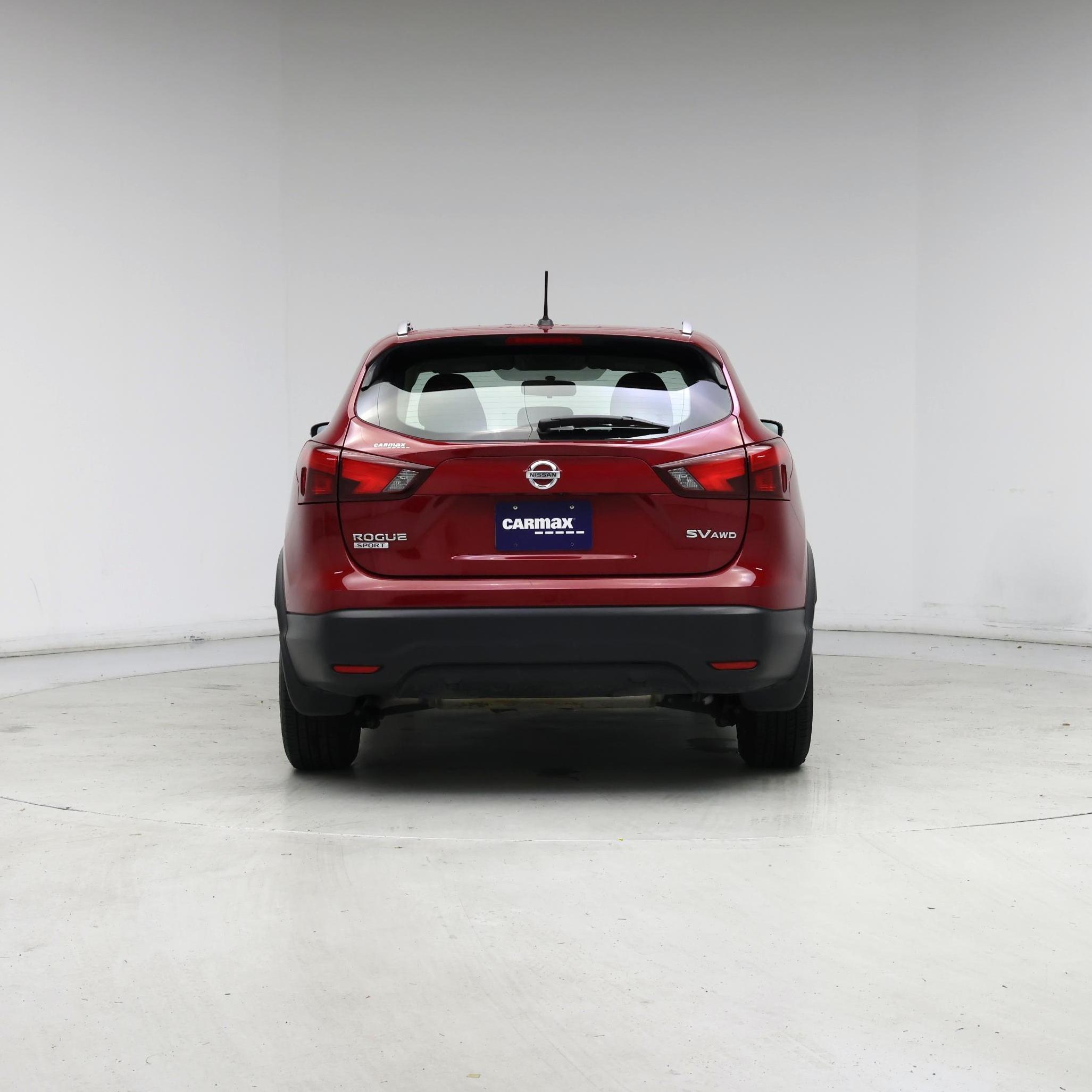 Thumbnail: 2017 Nissan Rogue Sport - 6