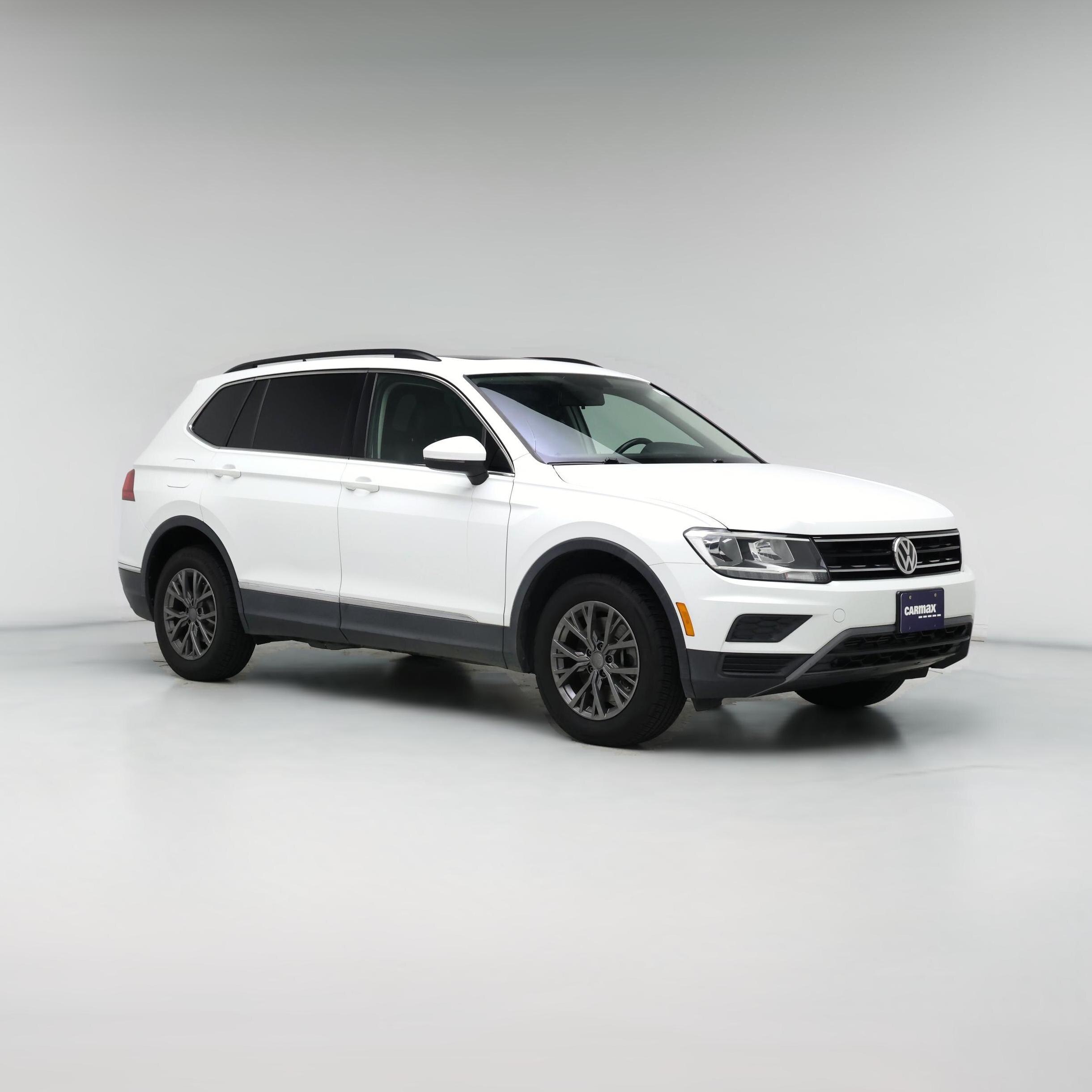 Thumbnail: 2018 Volkswagen Tiguan - 1