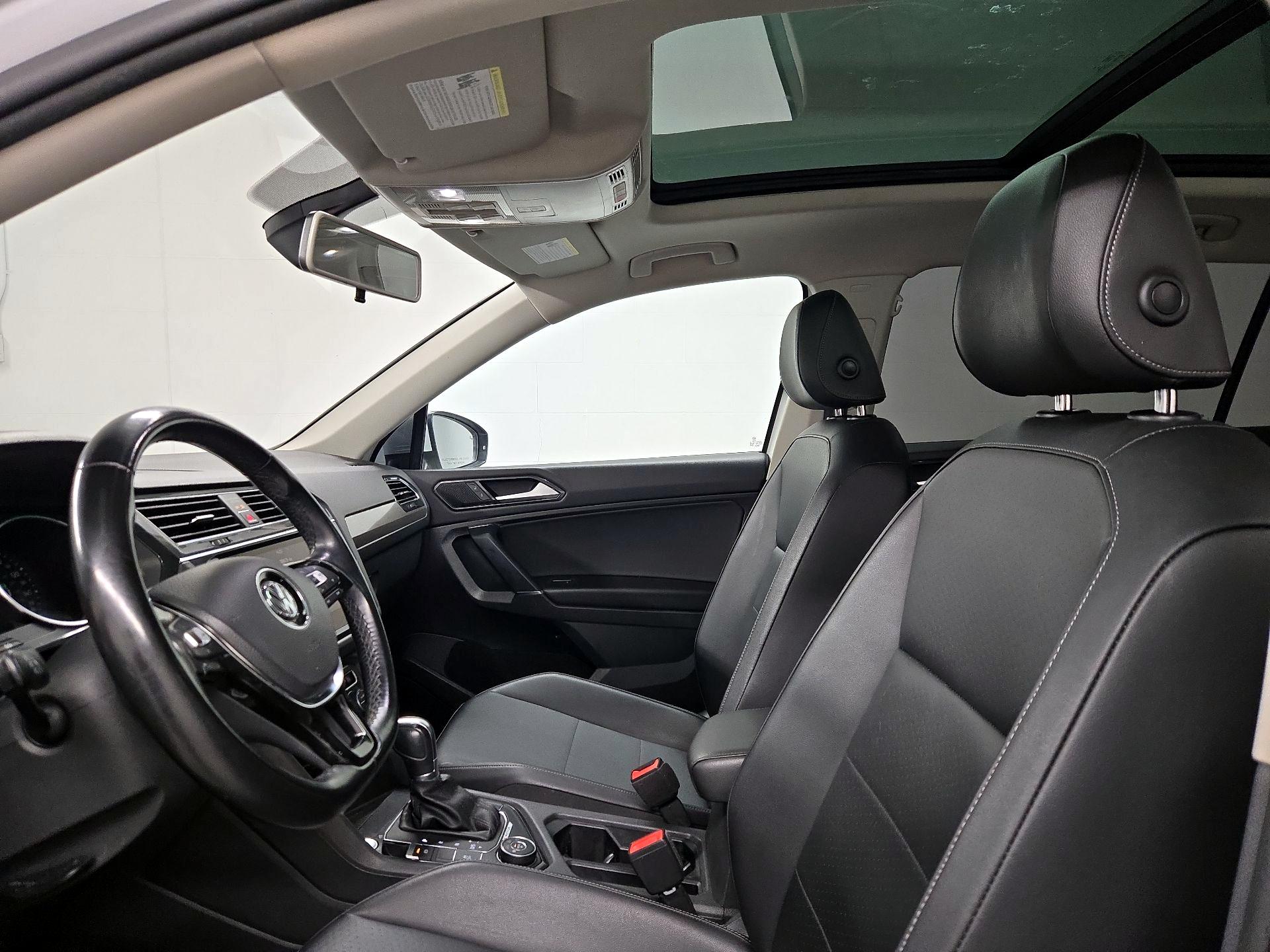 Thumbnail: 2018 Volkswagen Tiguan - 19