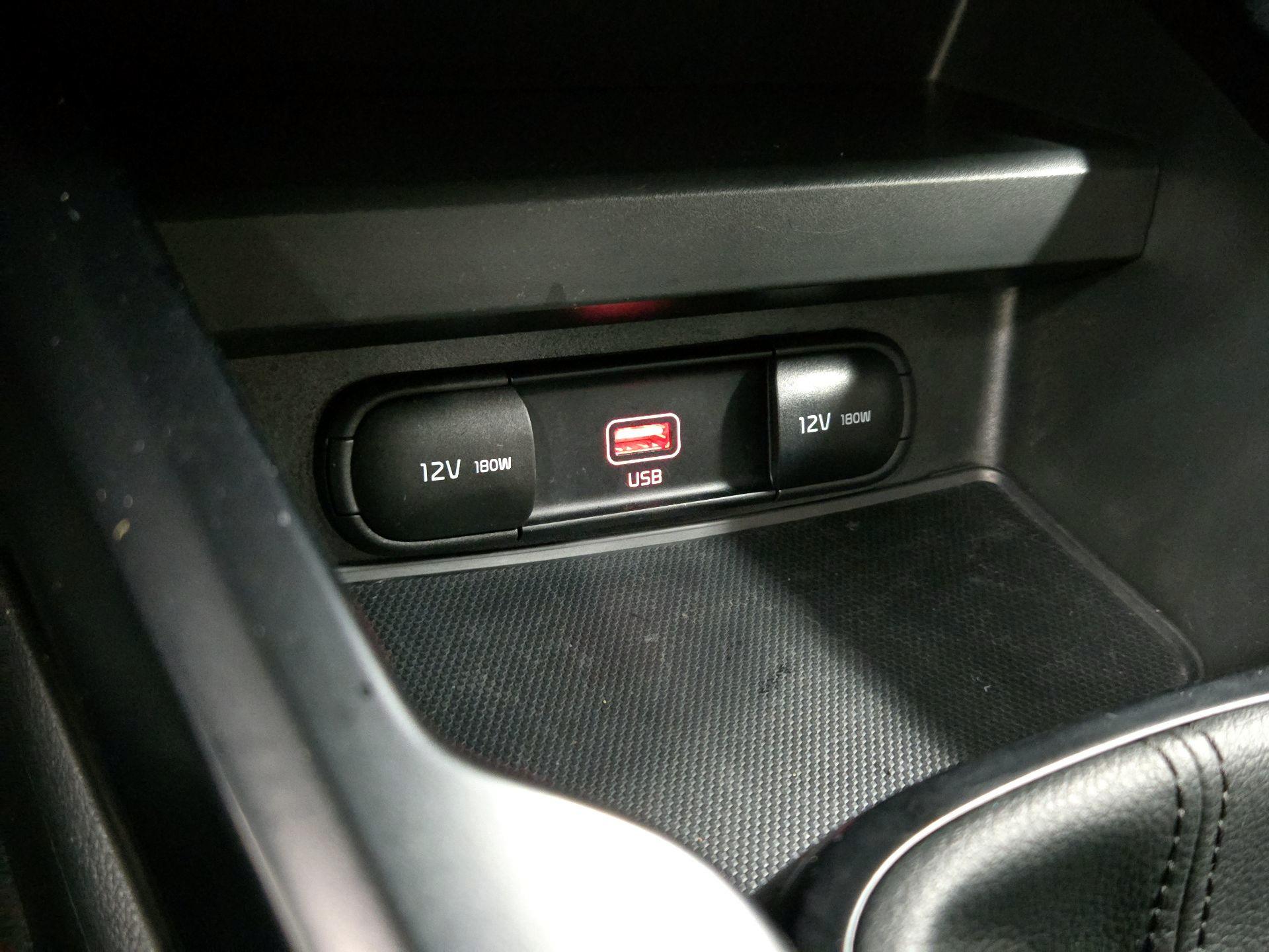 Thumbnail: 2020 Kia Soul - 18