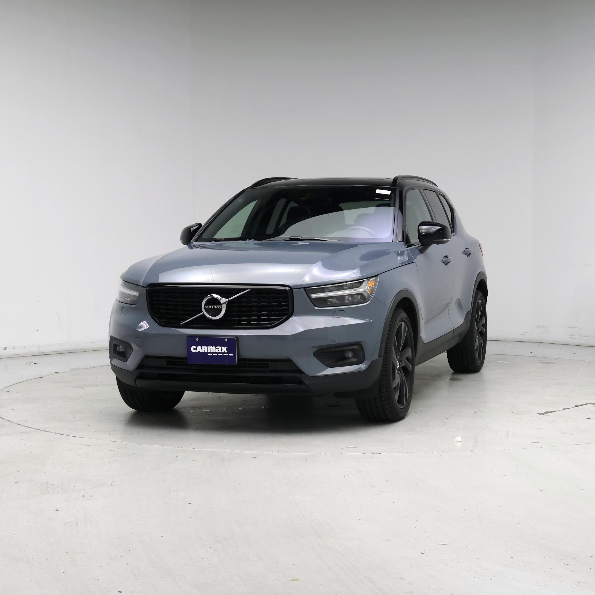 Thumbnail: 2021 Volvo XC40 - 4