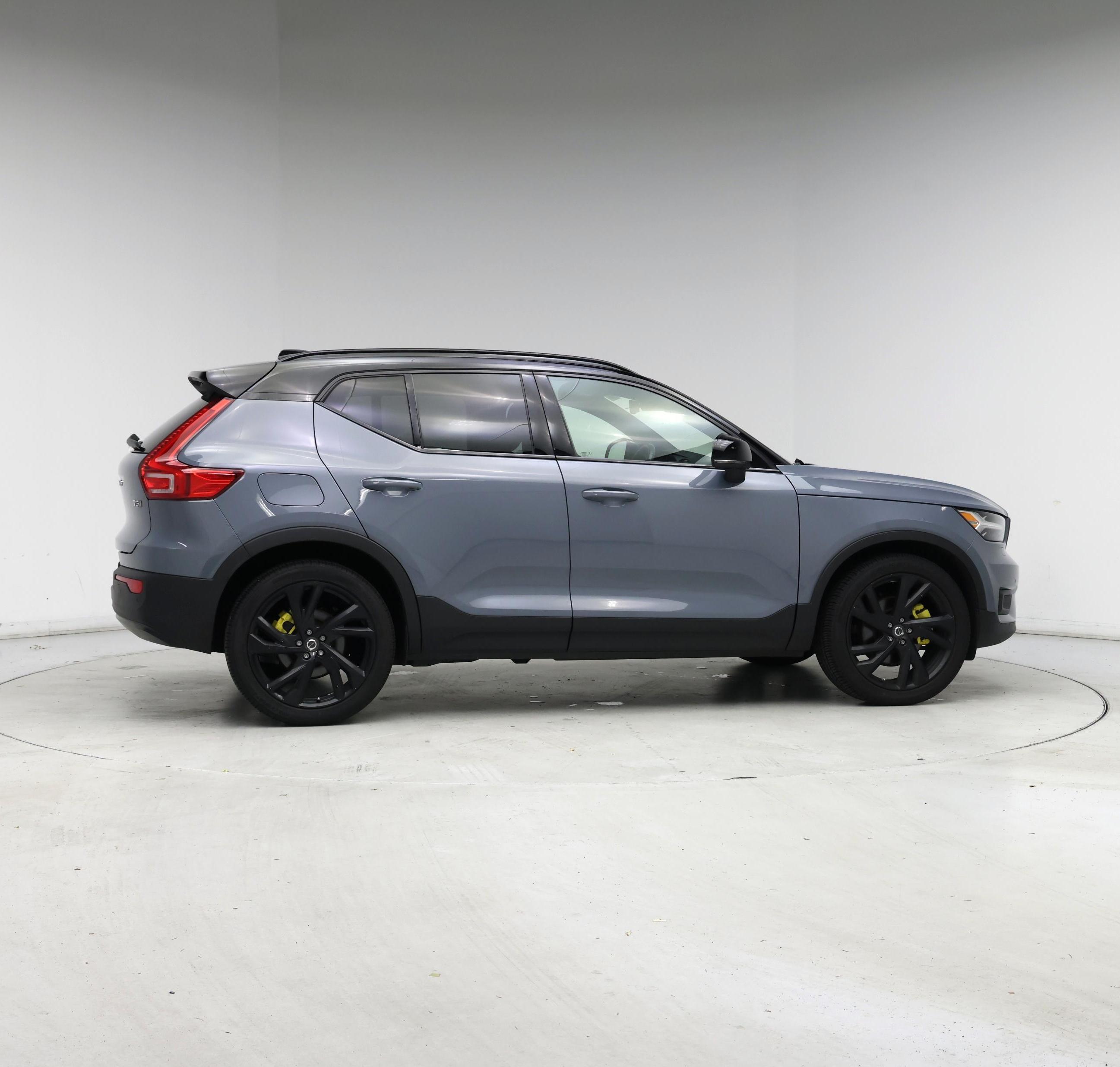 Thumbnail: 2021 Volvo XC40 - 7