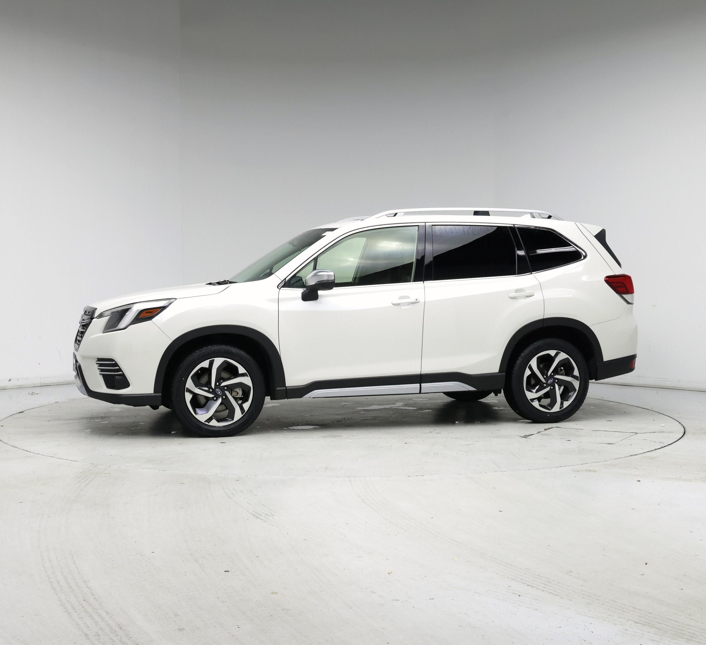 Thumbnail: 2022 Subaru Forester - 3