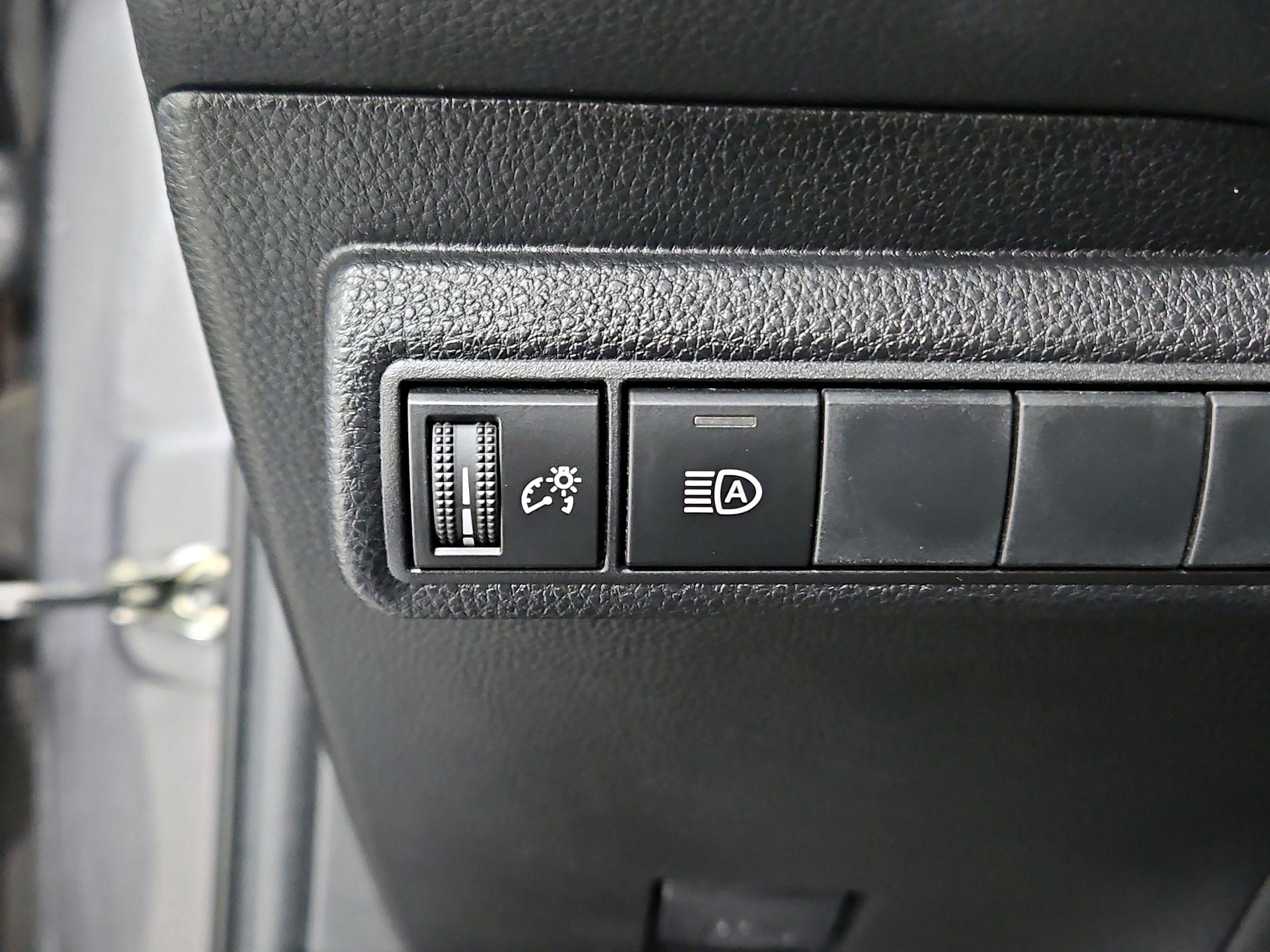 Thumbnail: 2022 Toyota Corolla - 13