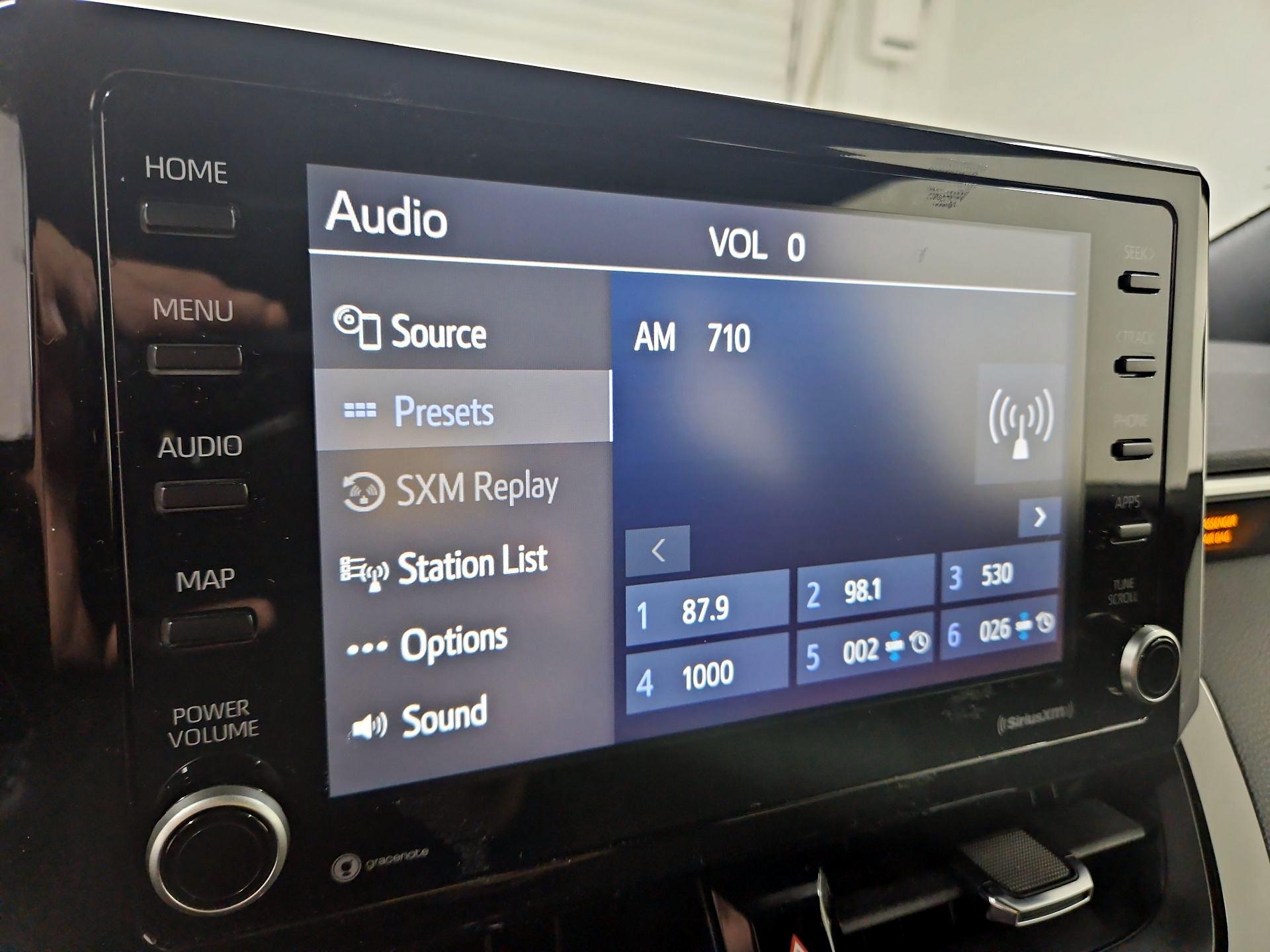 Thumbnail: 2022 Toyota Corolla - 15