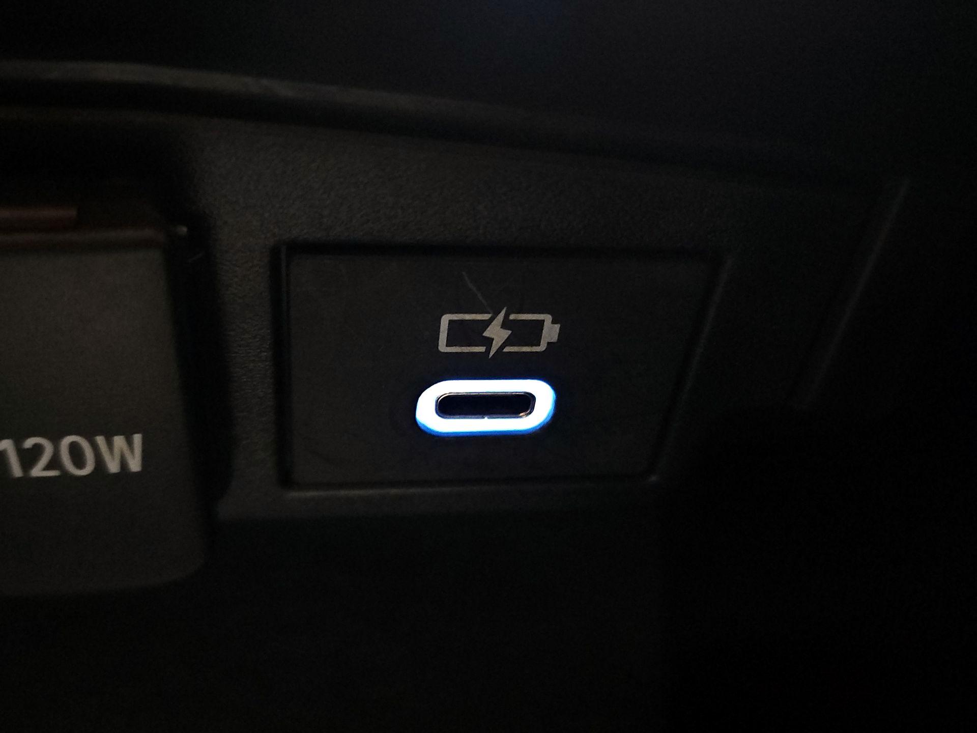 Thumbnail: 2022 Toyota Corolla - 18