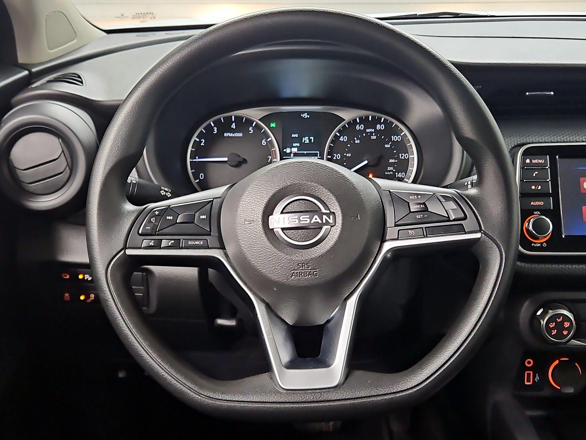 Thumbnail: 2022 Nissan Kicks - 10