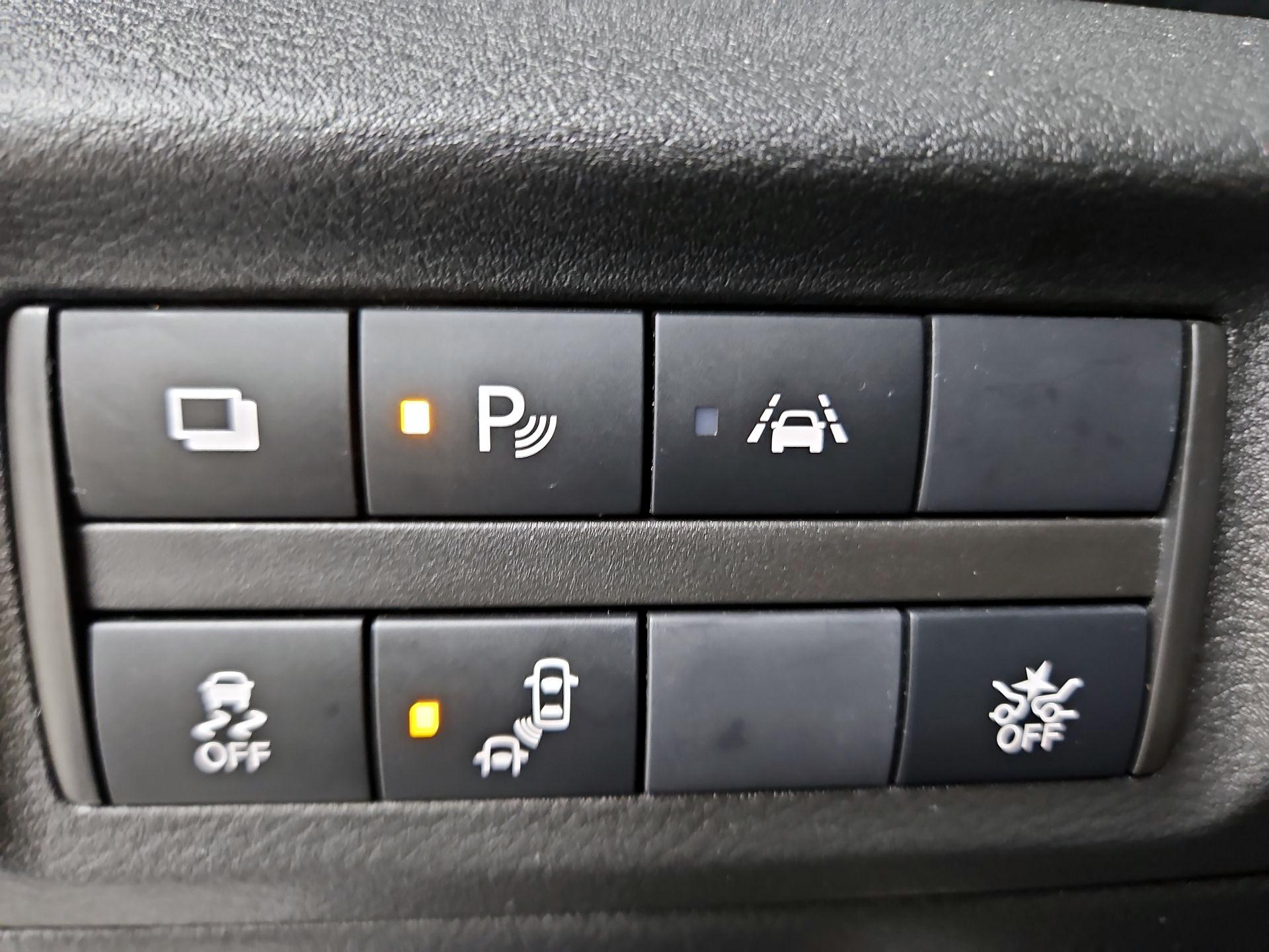 Thumbnail: 2022 Nissan Kicks - 13