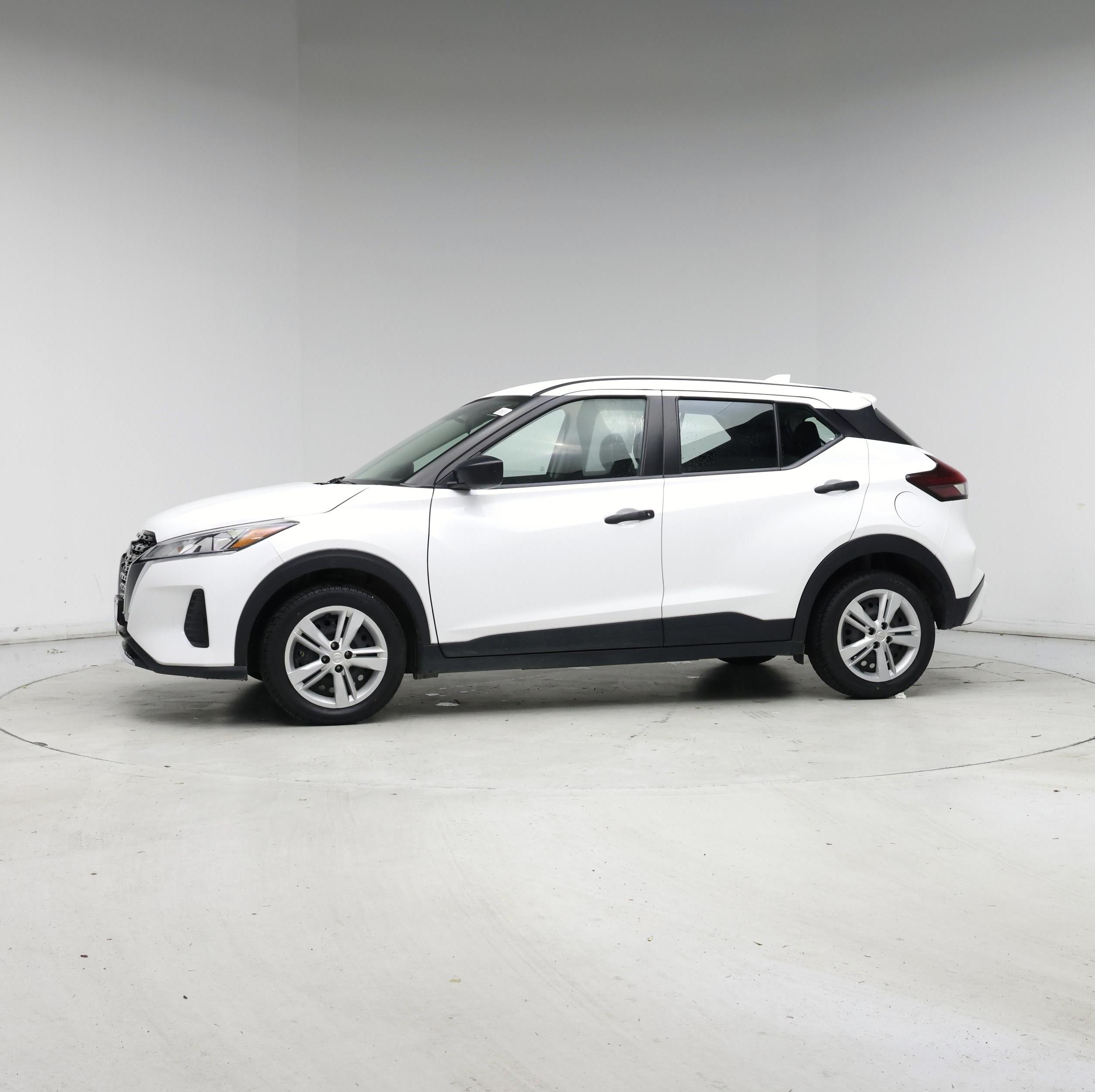 Thumbnail: 2022 Nissan Kicks - 3