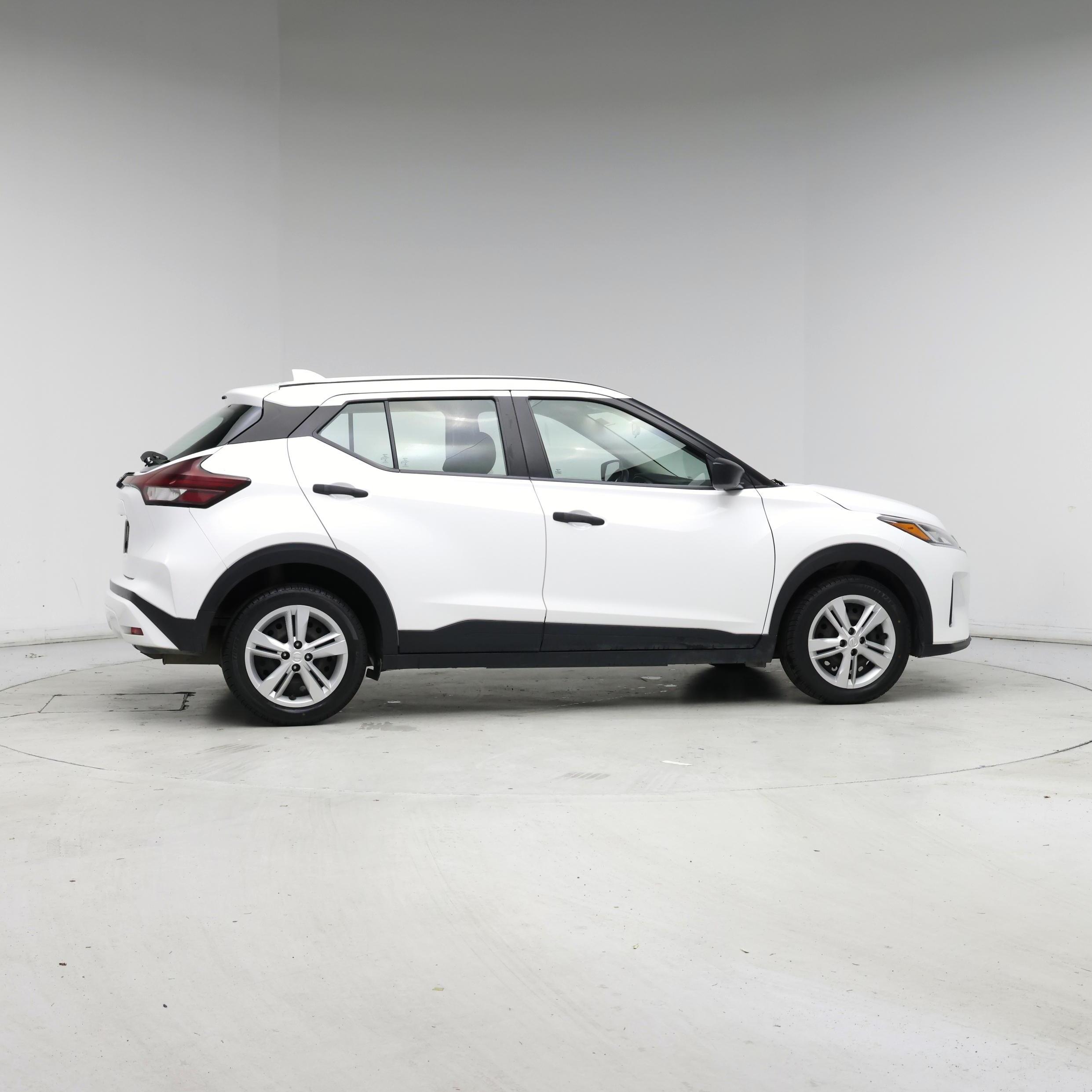 Thumbnail: 2022 Nissan Kicks - 7