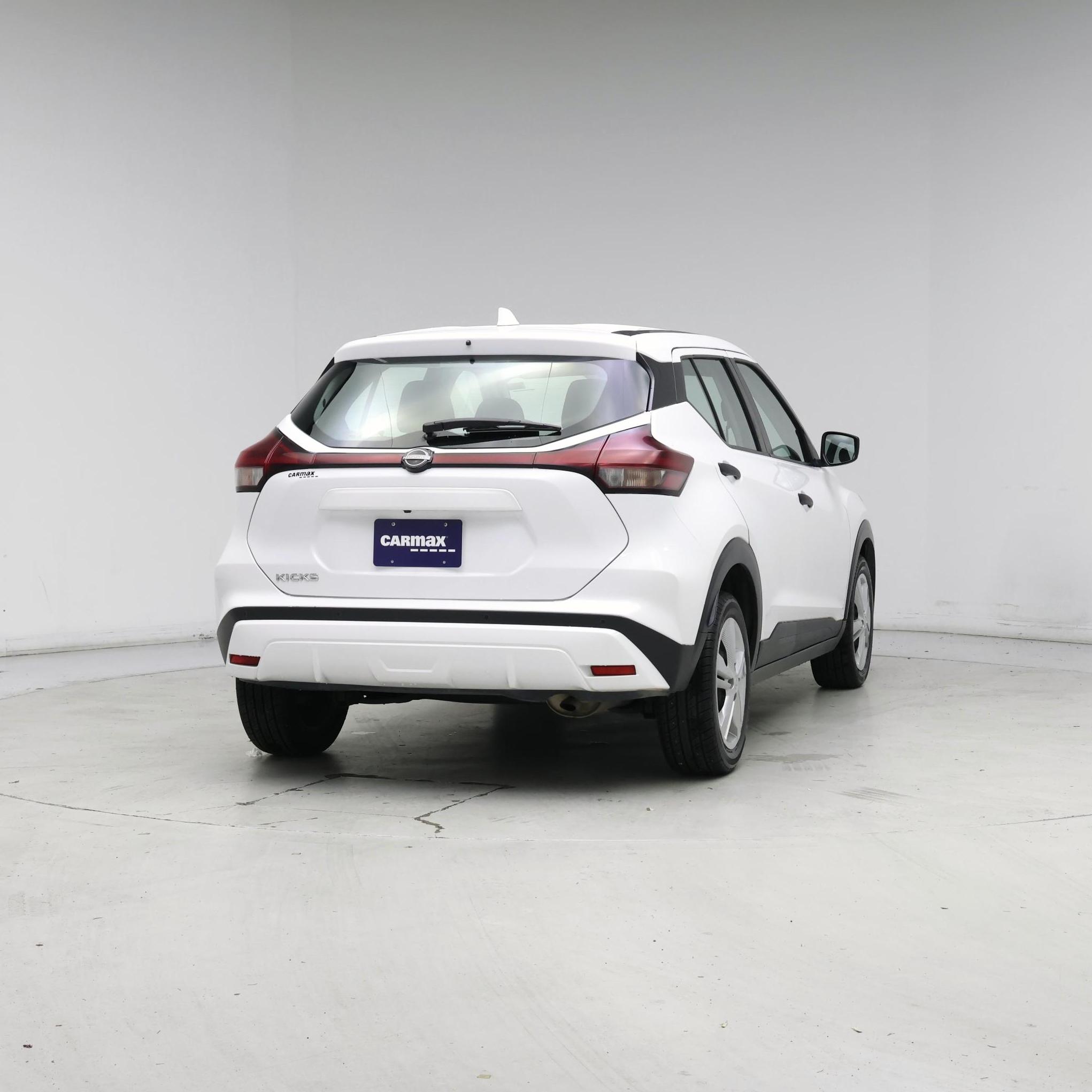 Thumbnail: 2022 Nissan Kicks - 8