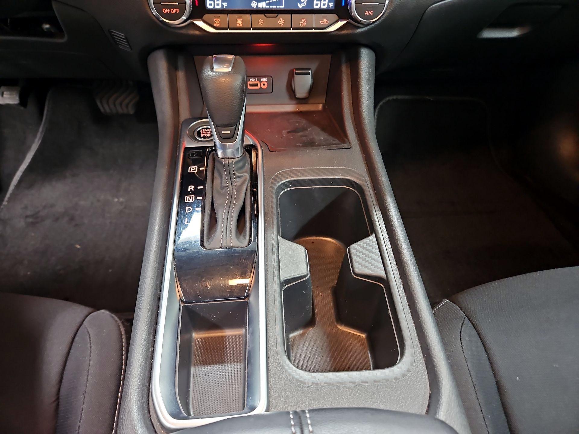 Thumbnail: 2023 Nissan Sentra - 17