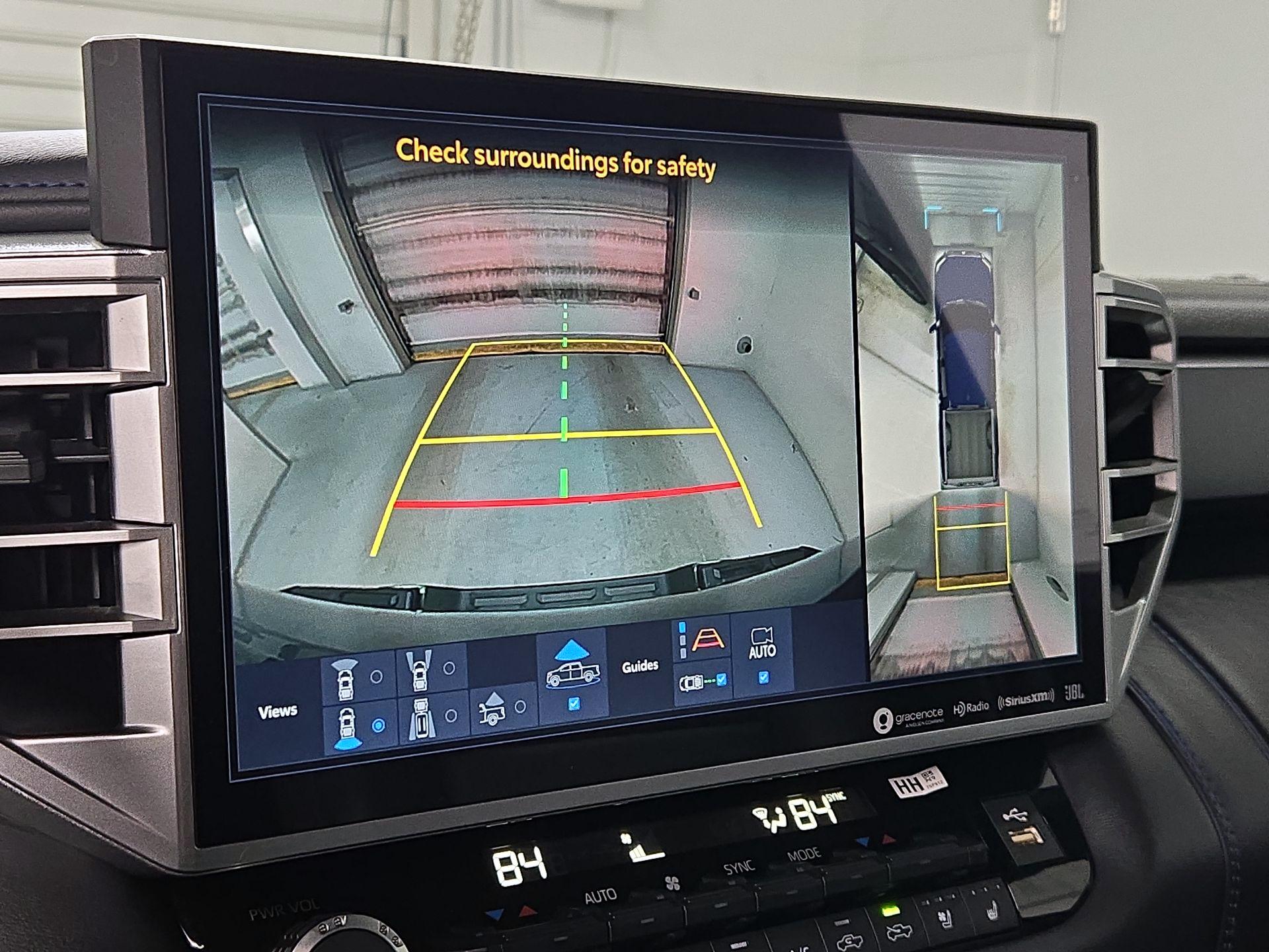 Thumbnail: 2022 Toyota Tundra - 14