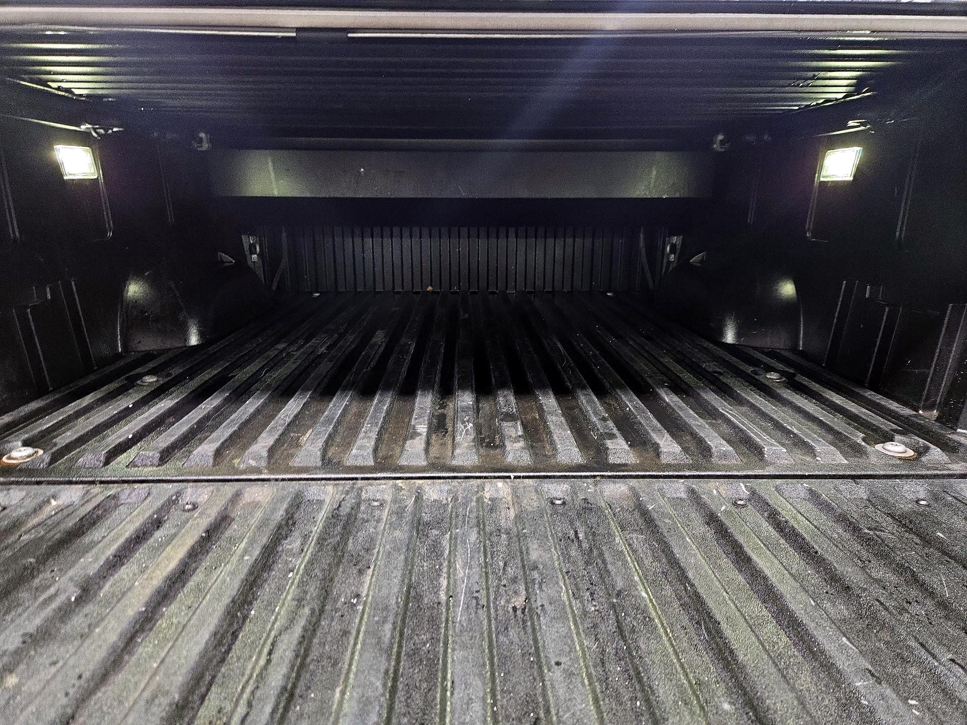 Thumbnail: 2022 Toyota Tundra - 20