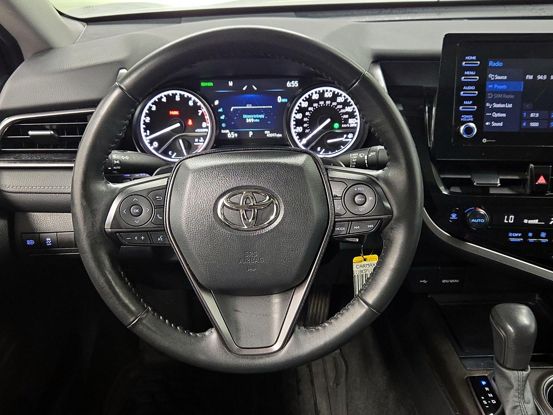 Thumbnail: 2023 Toyota Camry - 10