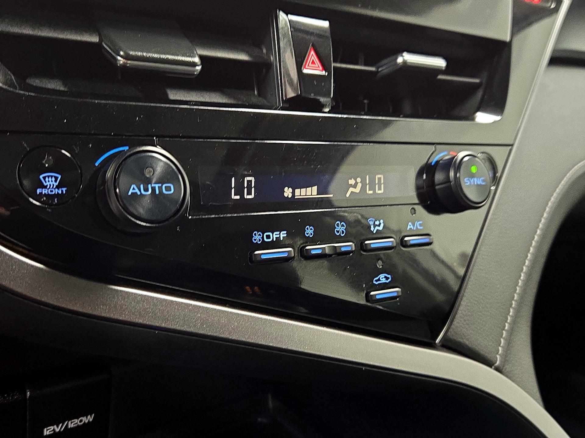 Thumbnail: 2023 Toyota Camry - 16