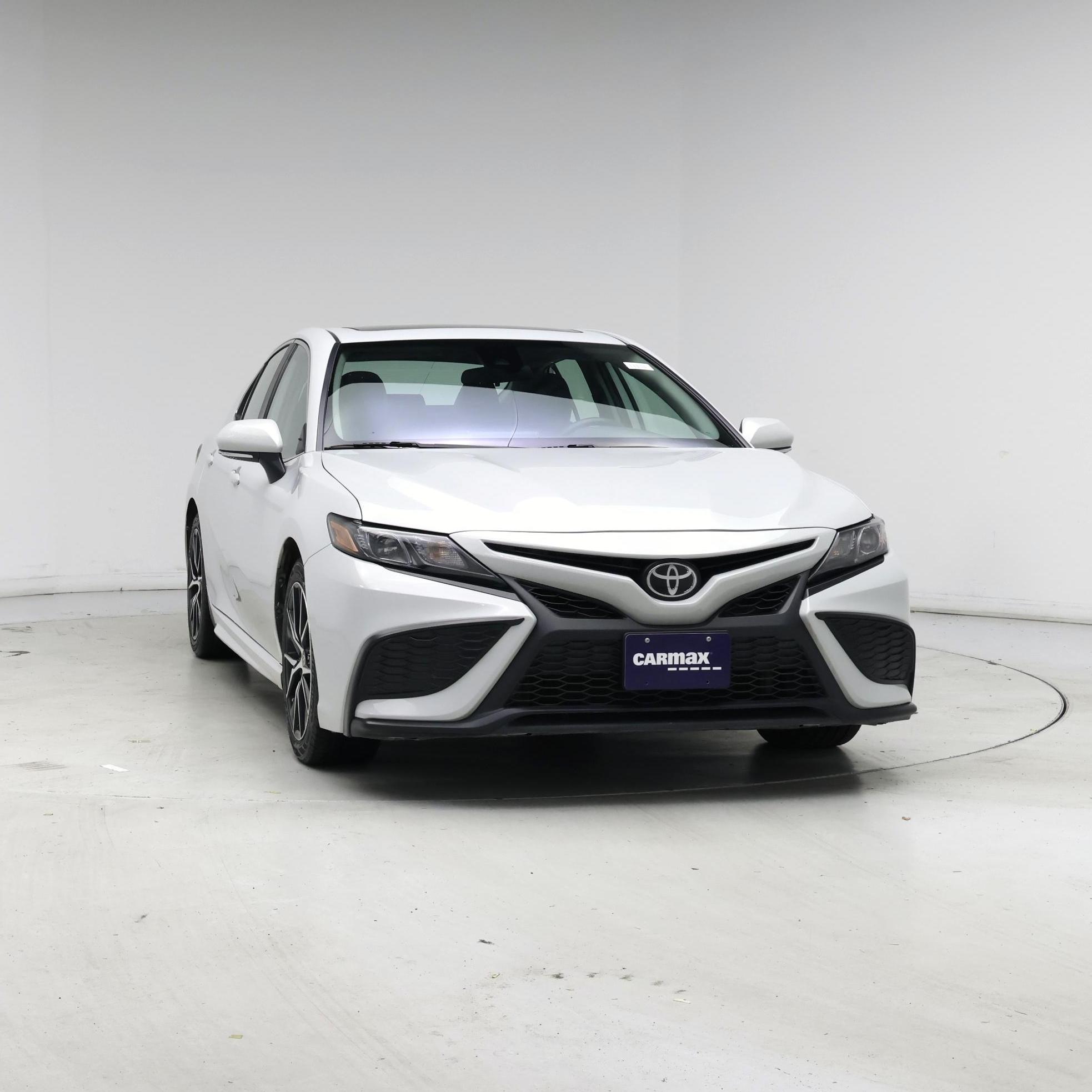 Thumbnail: 2023 Toyota Camry - 5
