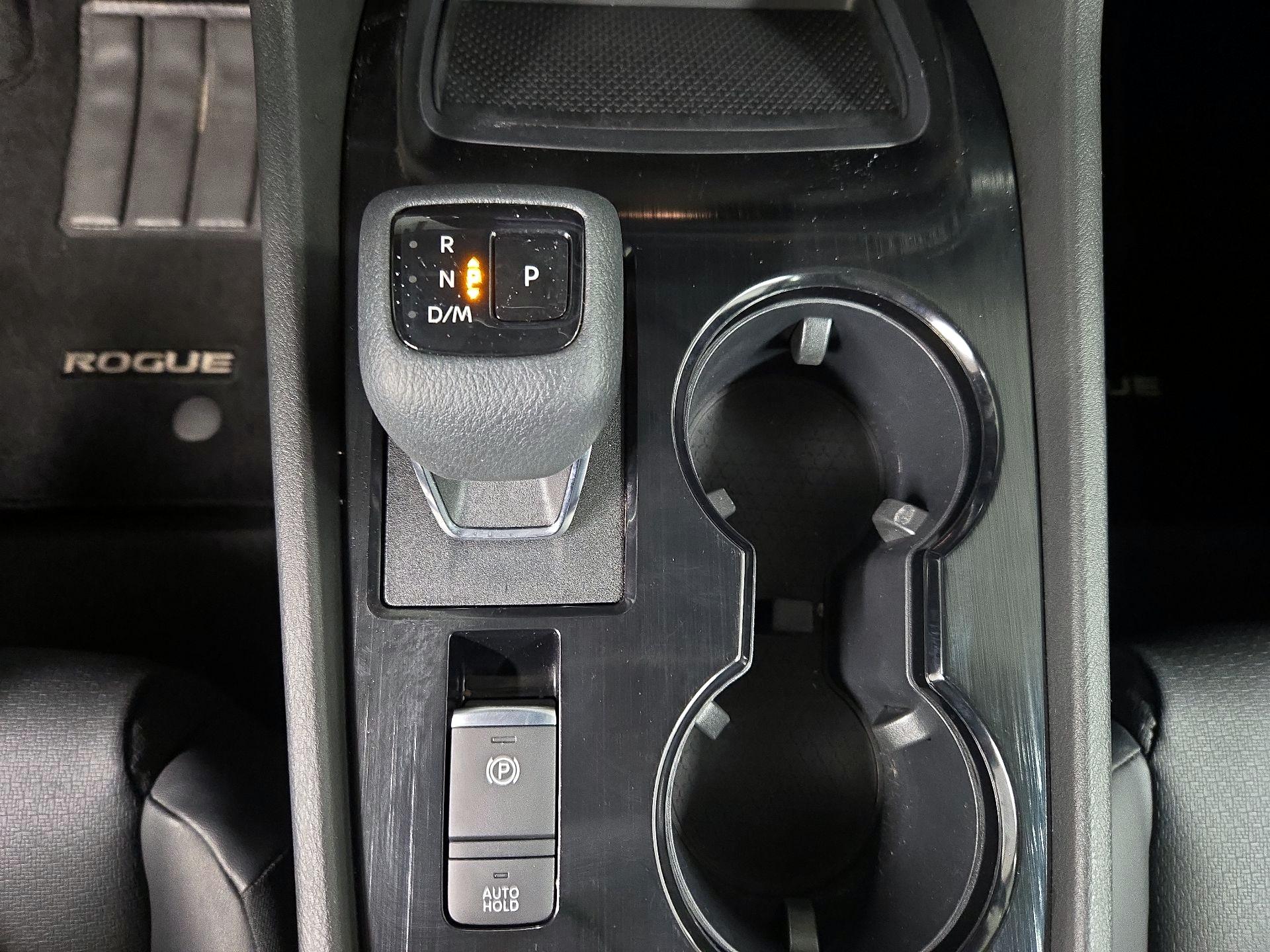 Thumbnail: 2022 Nissan Rogue - 17