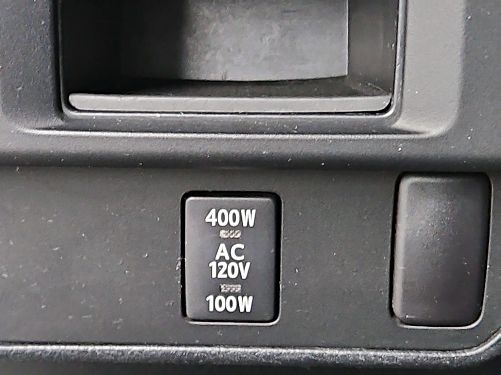 Thumbnail: 2016 Toyota Tacoma - 13