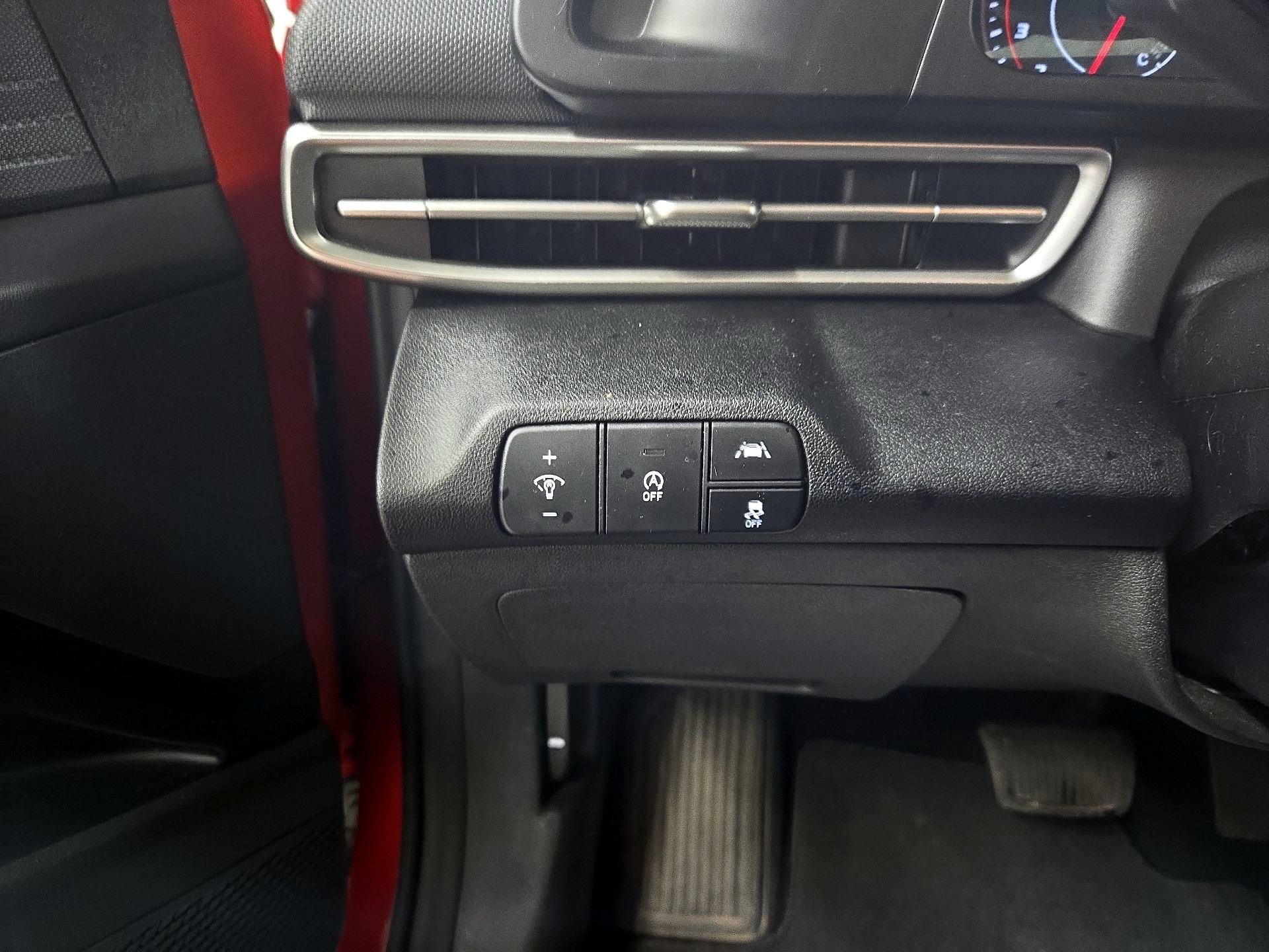 Thumbnail: 2022 Hyundai Elantra - 13