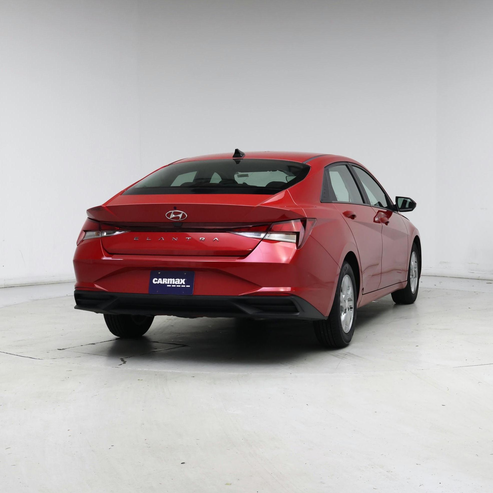 Thumbnail: 2022 Hyundai Elantra - 8