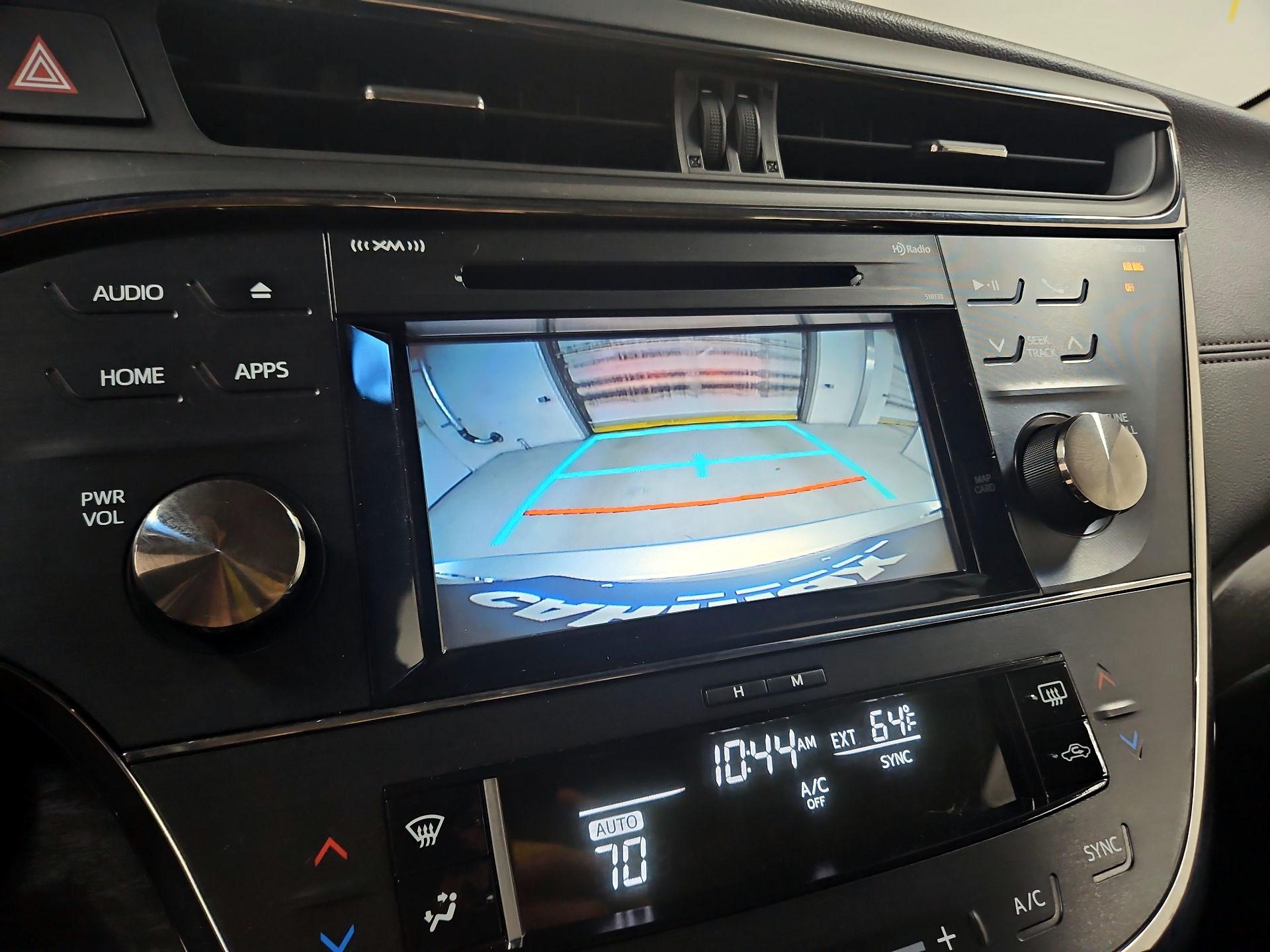 Thumbnail: 2016 Toyota Avalon - 15