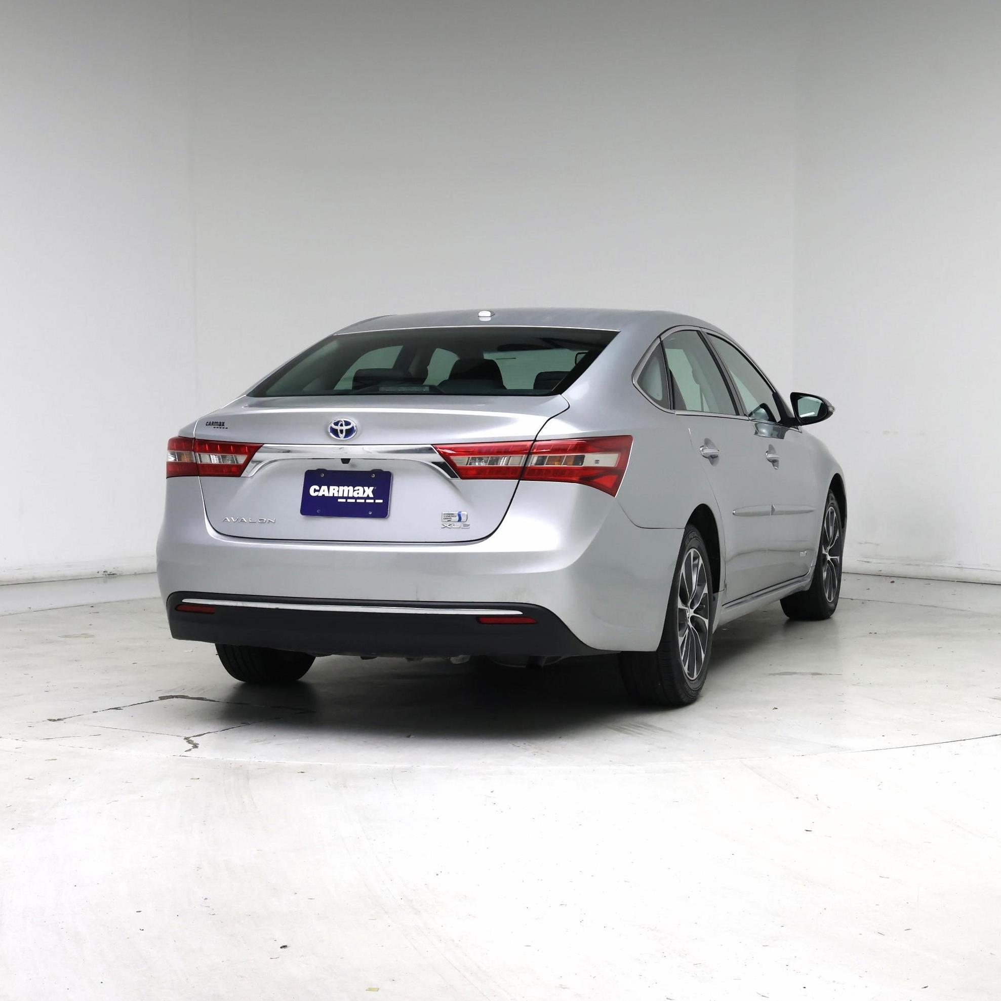 Thumbnail: 2016 Toyota Avalon - 8