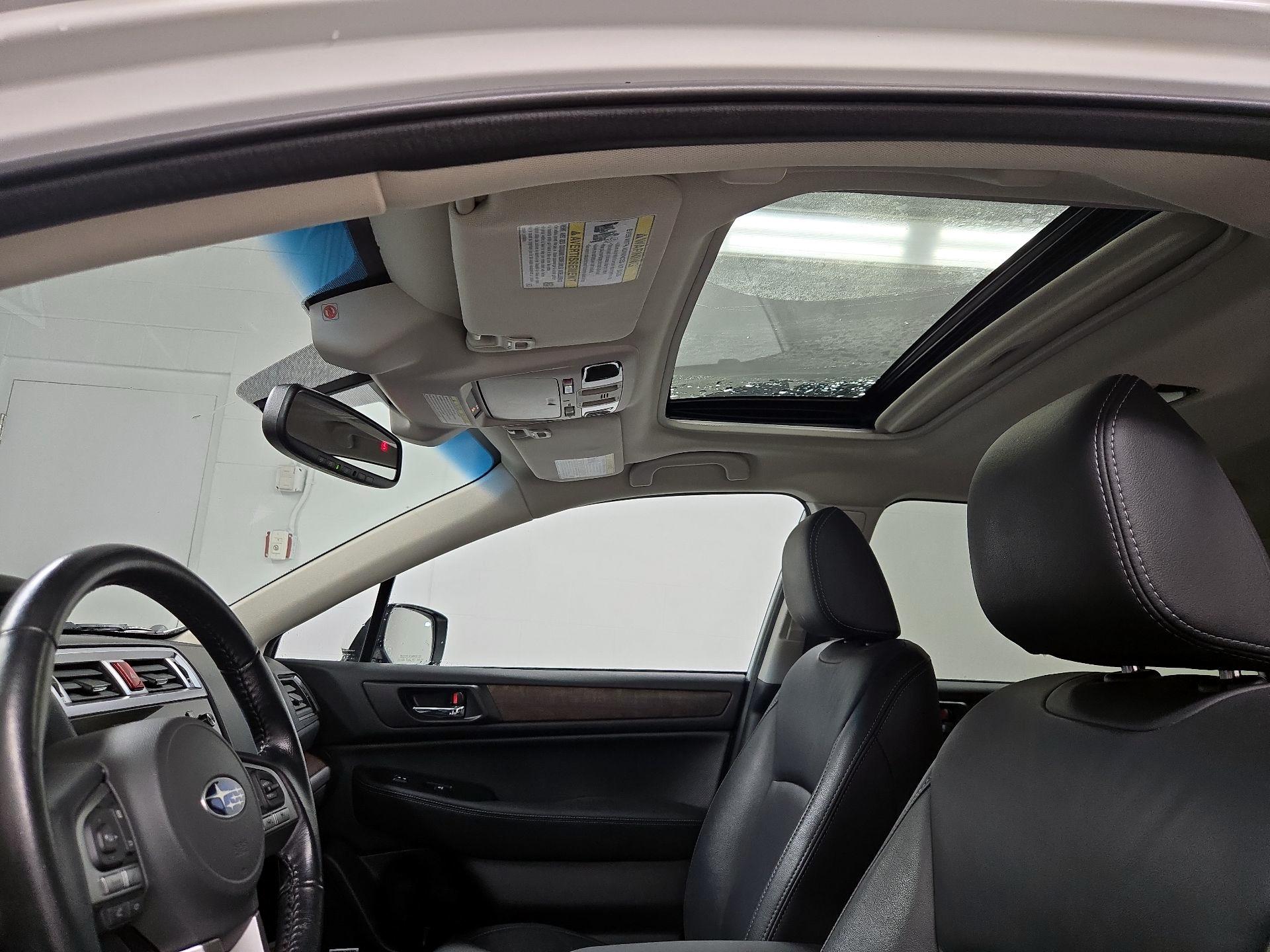 Thumbnail: 2016 Subaru Outback - 20