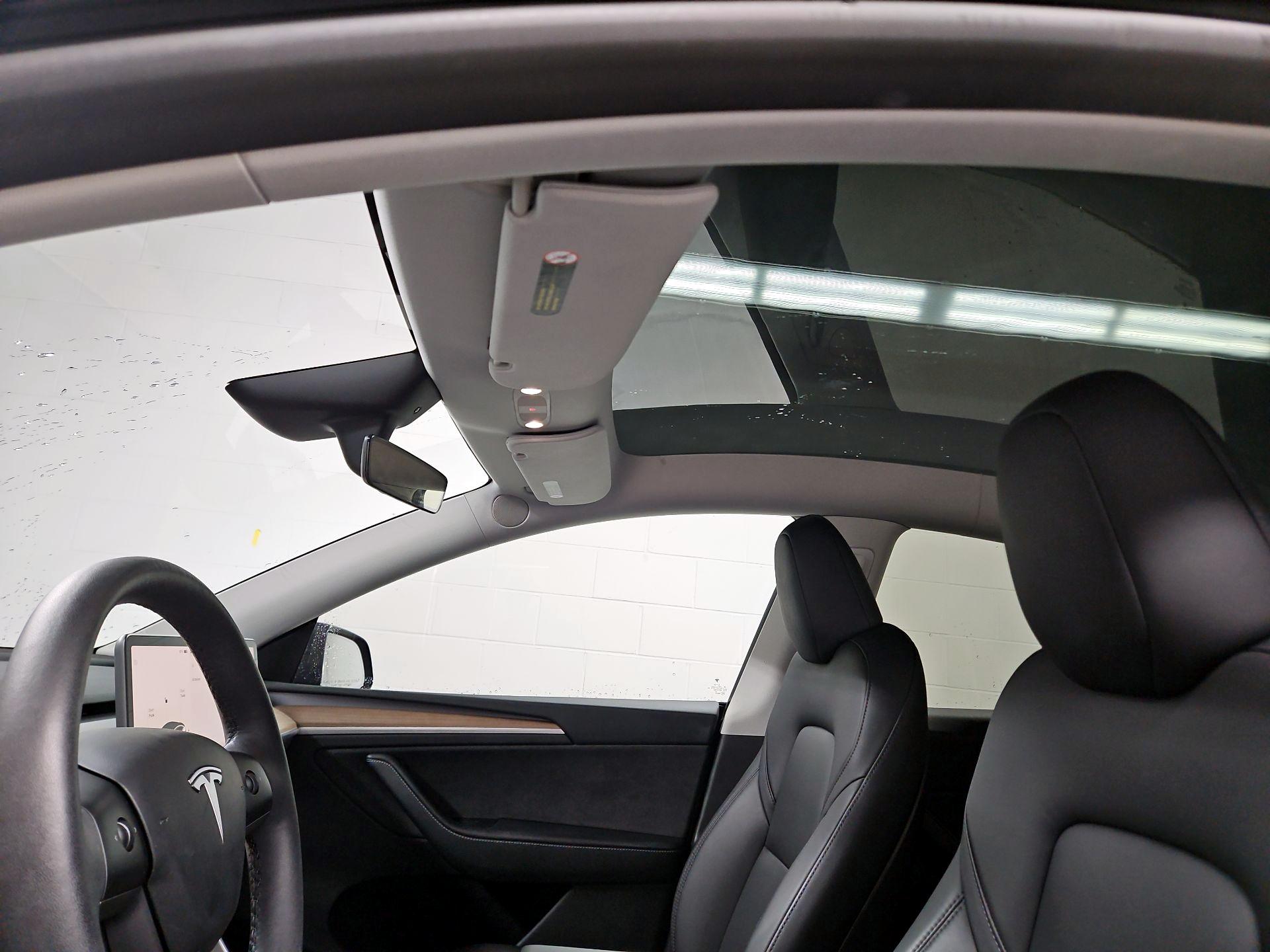 Thumbnail: 2023 Tesla Model Y - 20