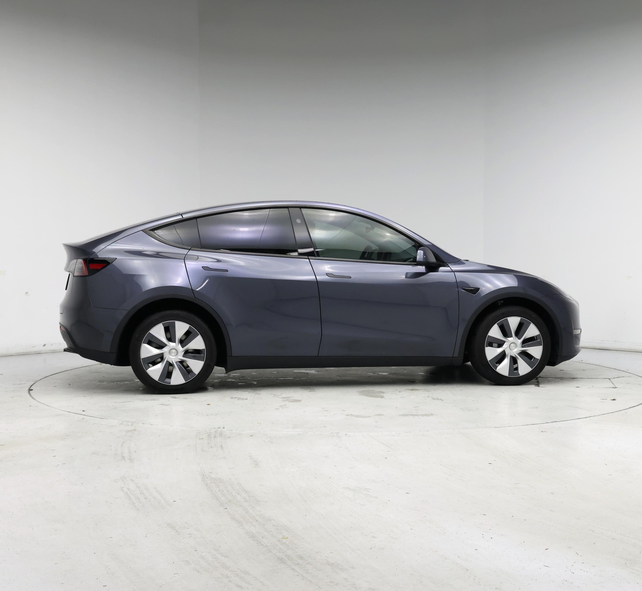 Thumbnail: 2023 Tesla Model Y - 7