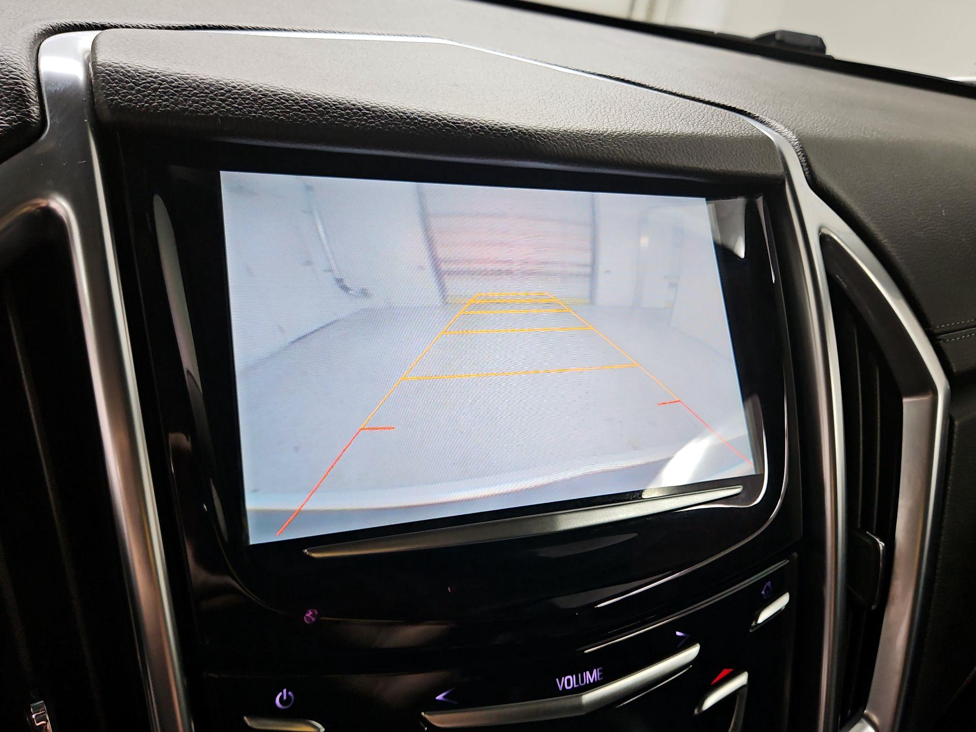 Thumbnail: 2016 Cadillac SRX - 15