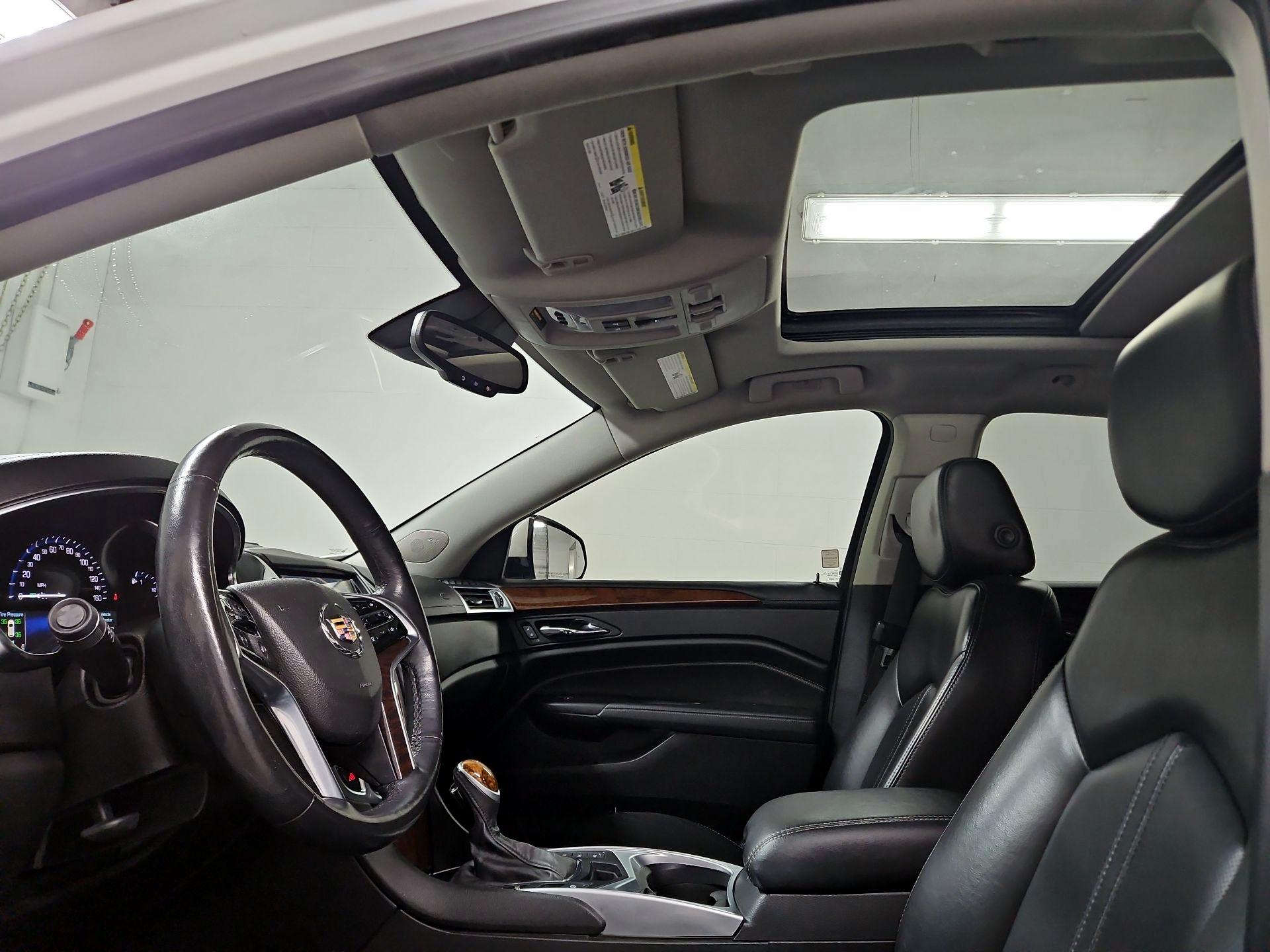 Thumbnail: 2016 Cadillac SRX - 20